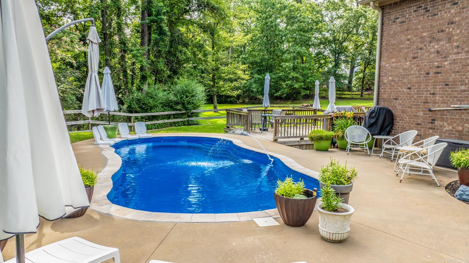 14320  Bradley  Maumelle, AR