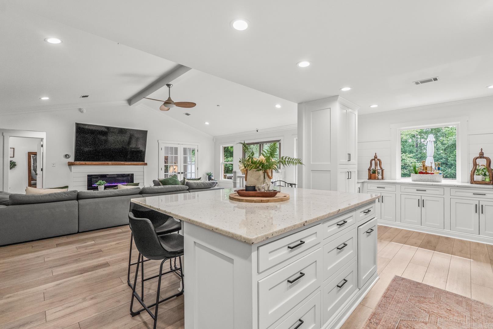 14320  Bradley  Maumelle, AR
