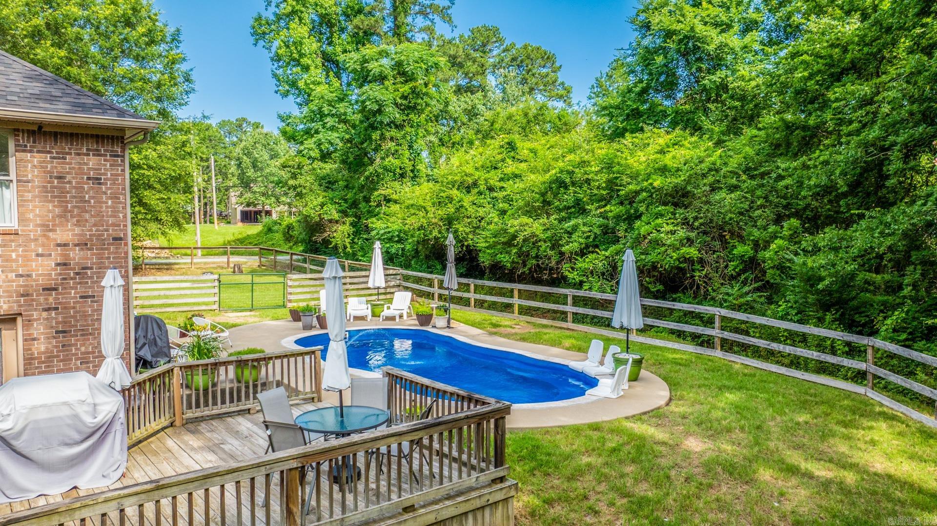 14320  Bradley  Maumelle, AR