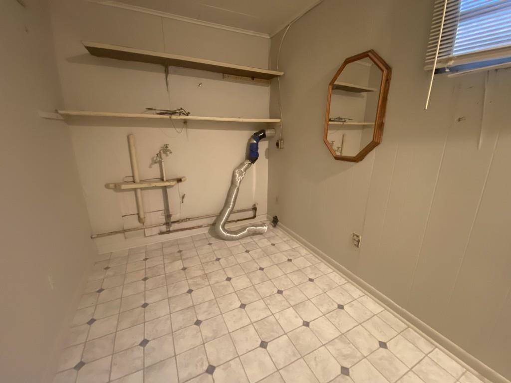 1614  Dewey  Newport, AR