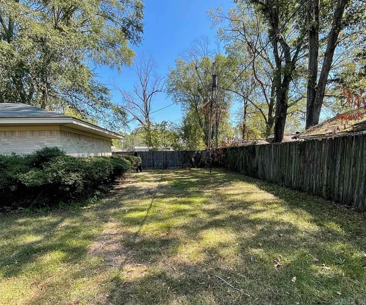 2208 W 39th  Pine Bluff, AR