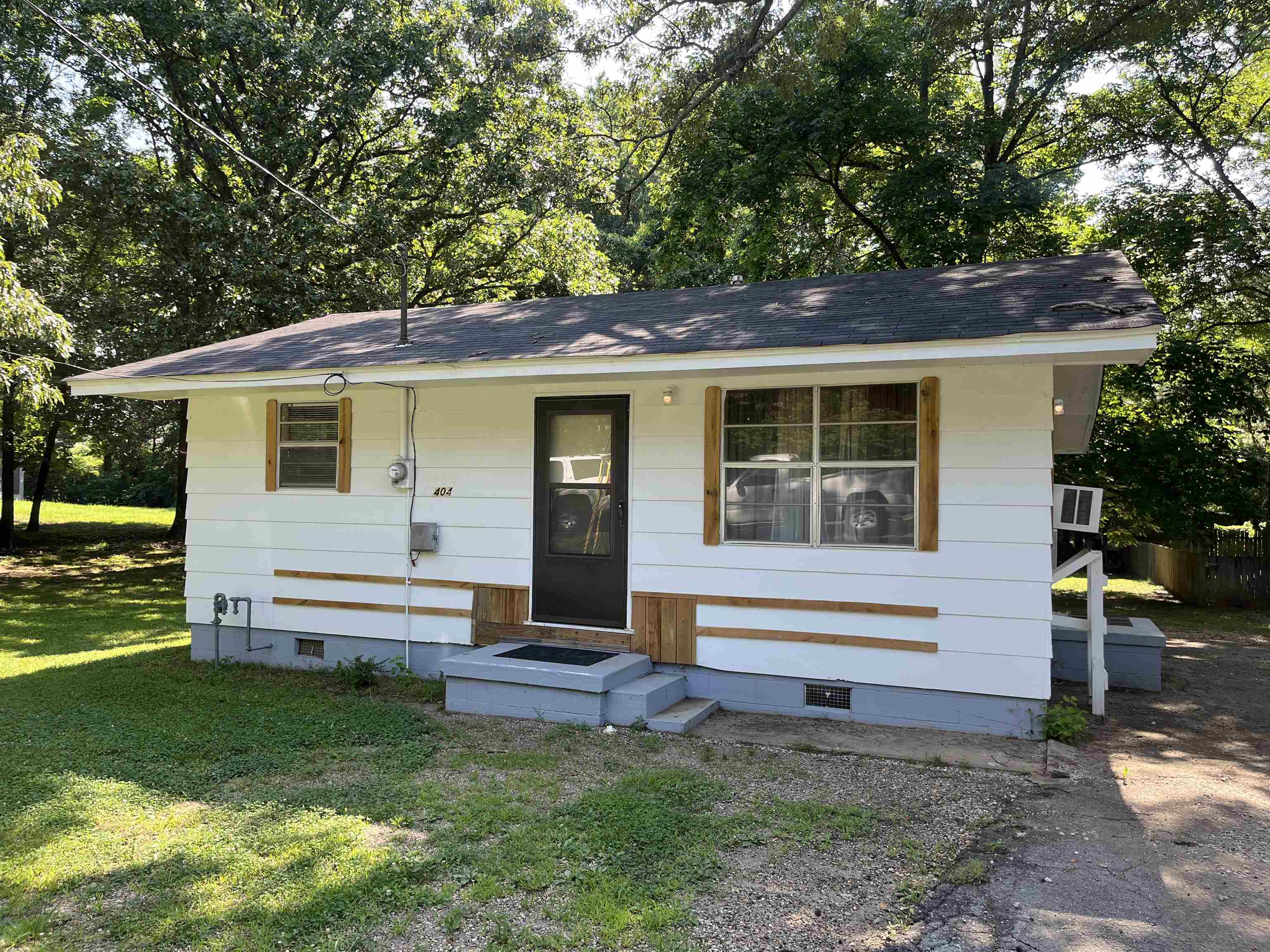 404 Rogers  Jonesboro, AR