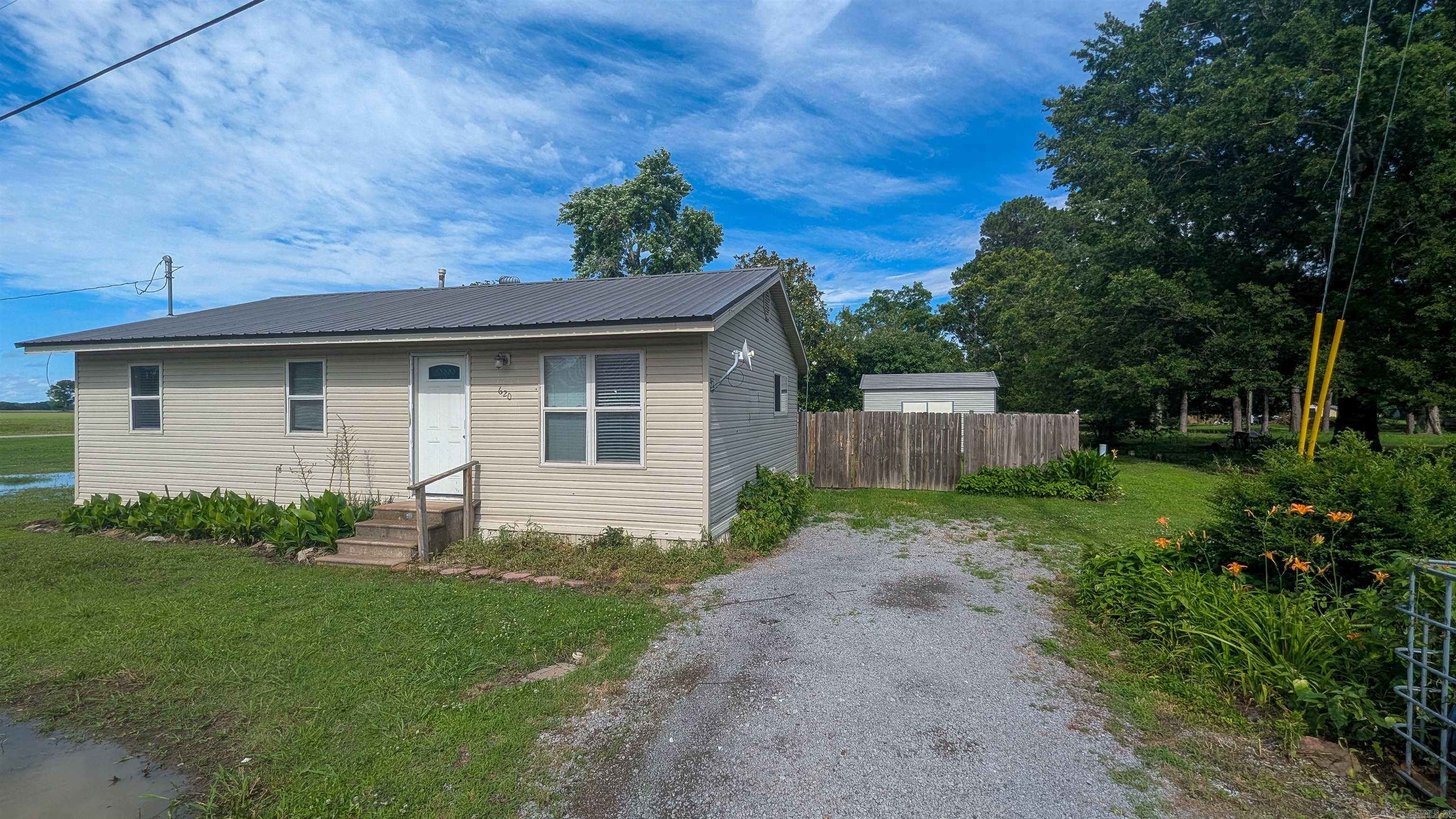 620 N Main  Grubbs, AR