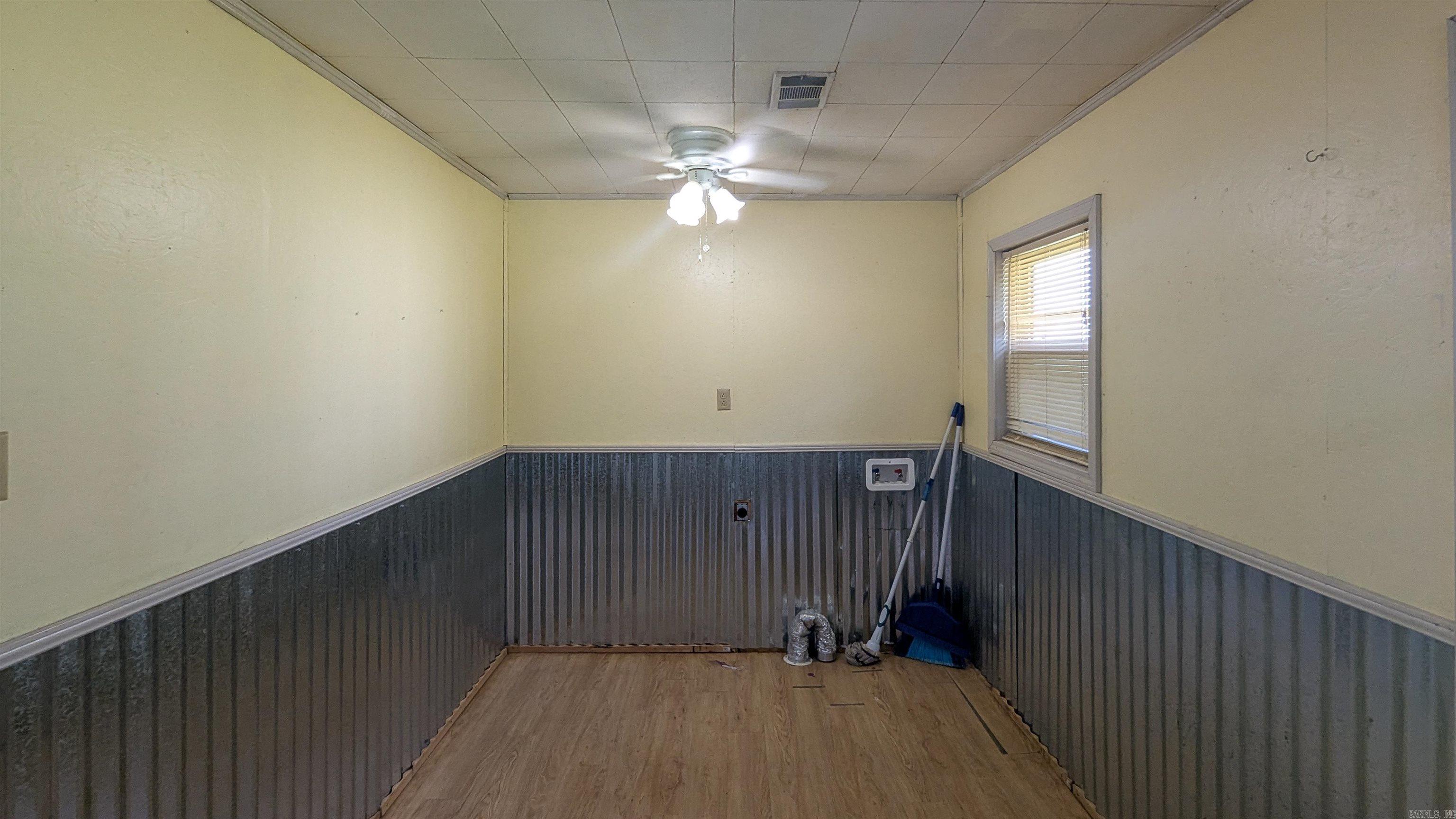 620 N Main  Grubbs, AR