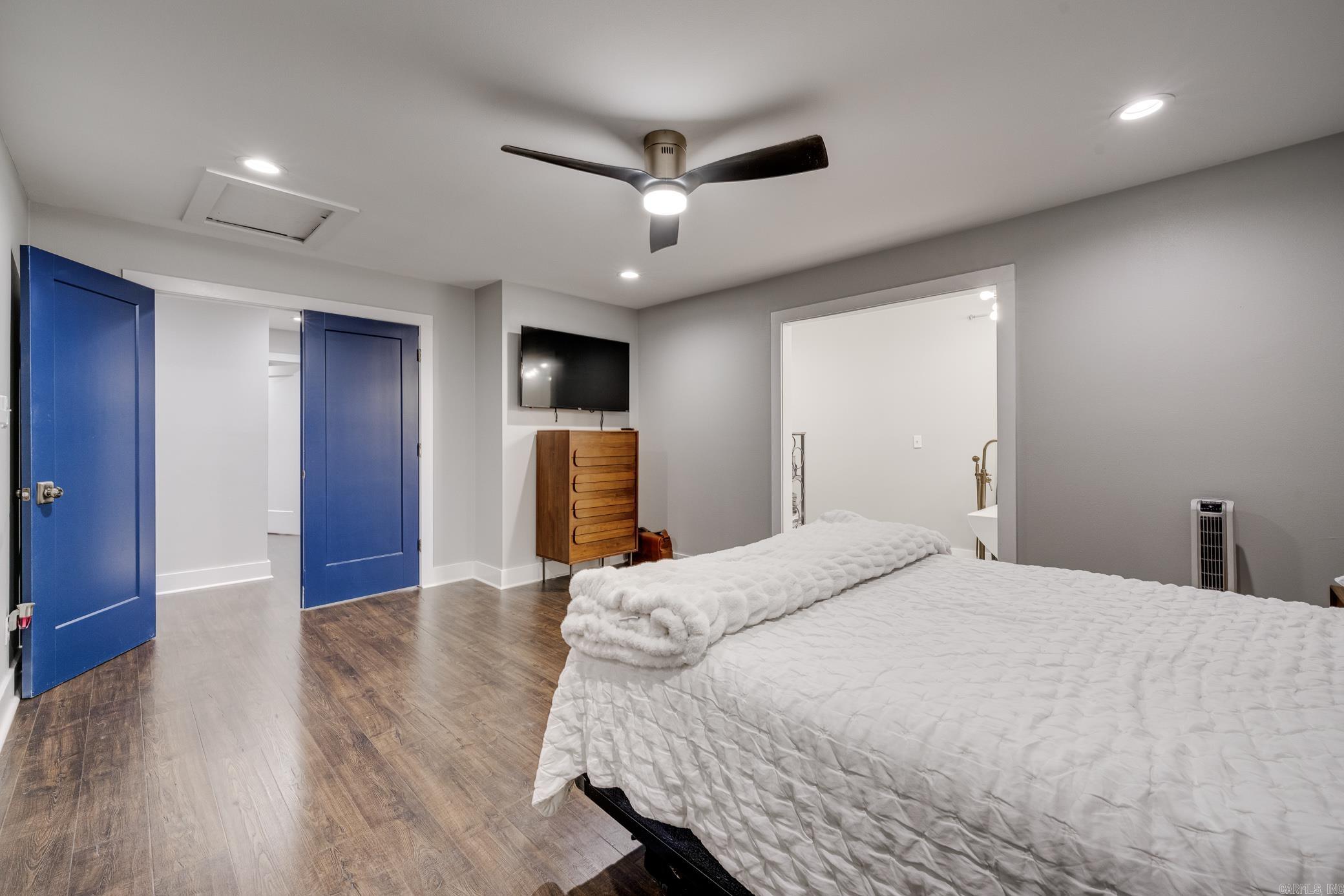 4100  Sam Peck  Little Rock, AR