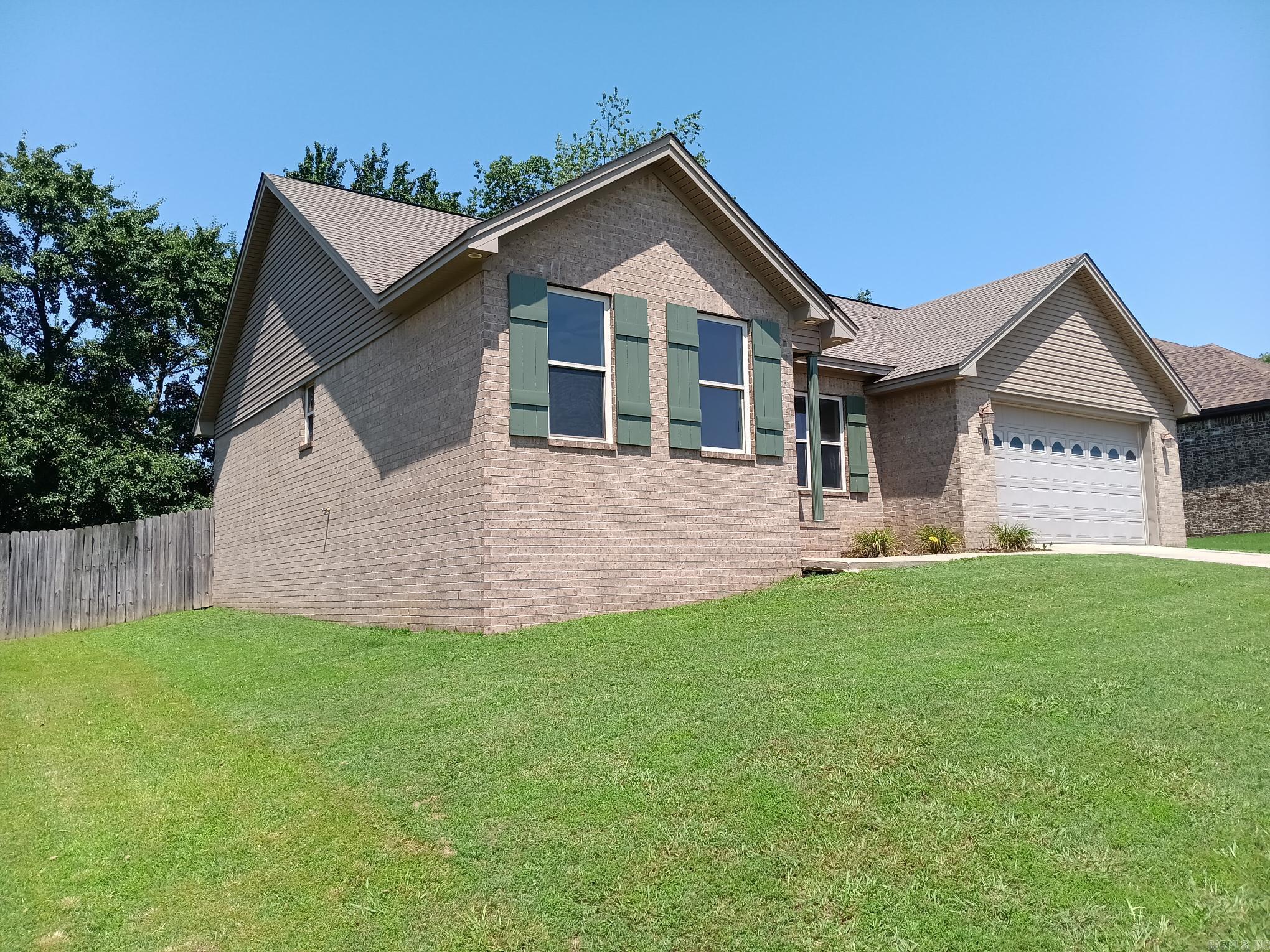 510  Sanibel  Searcy, AR