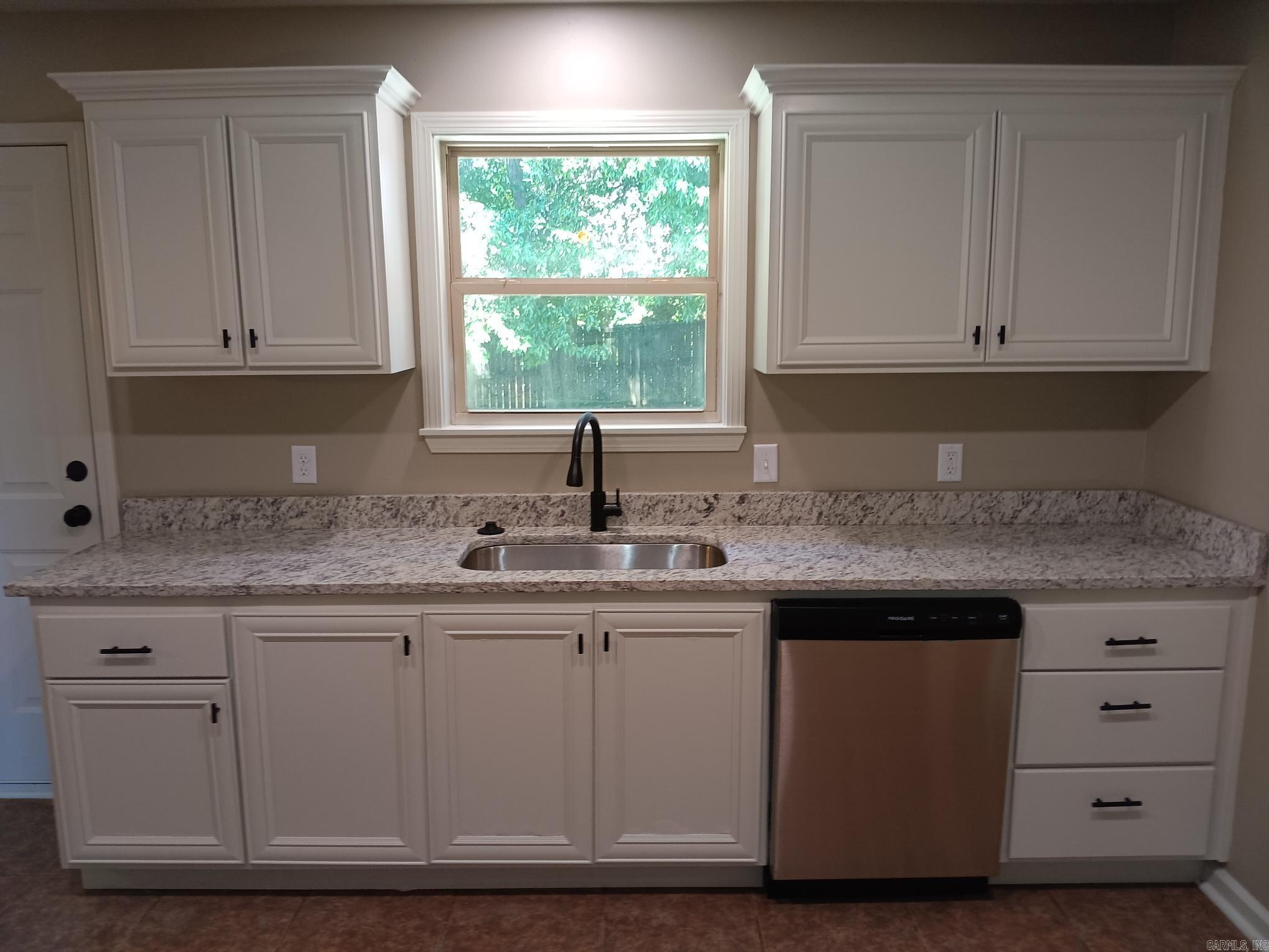 510  Sanibel  Searcy, AR
