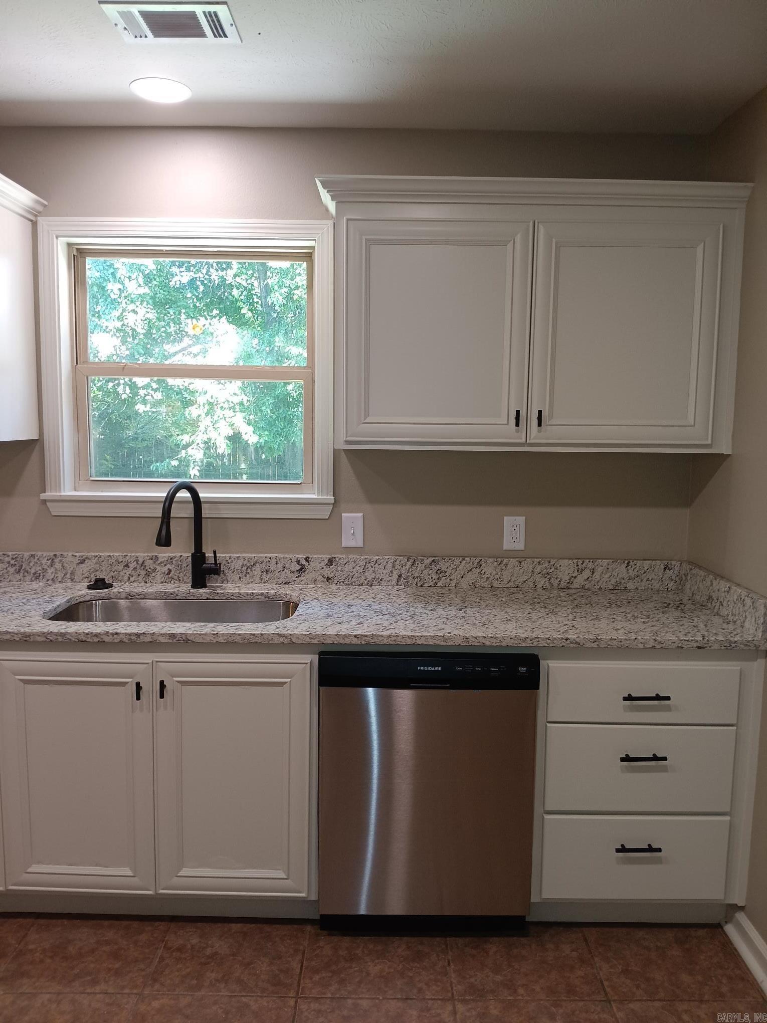 510  Sanibel  Searcy, AR