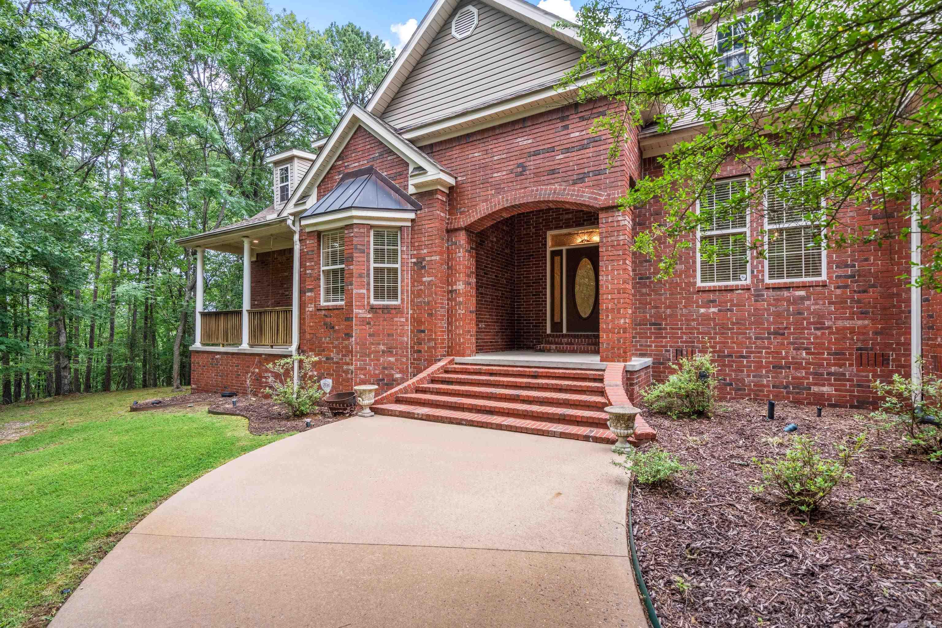 185 HILLSIDE  Hot Springs, AR