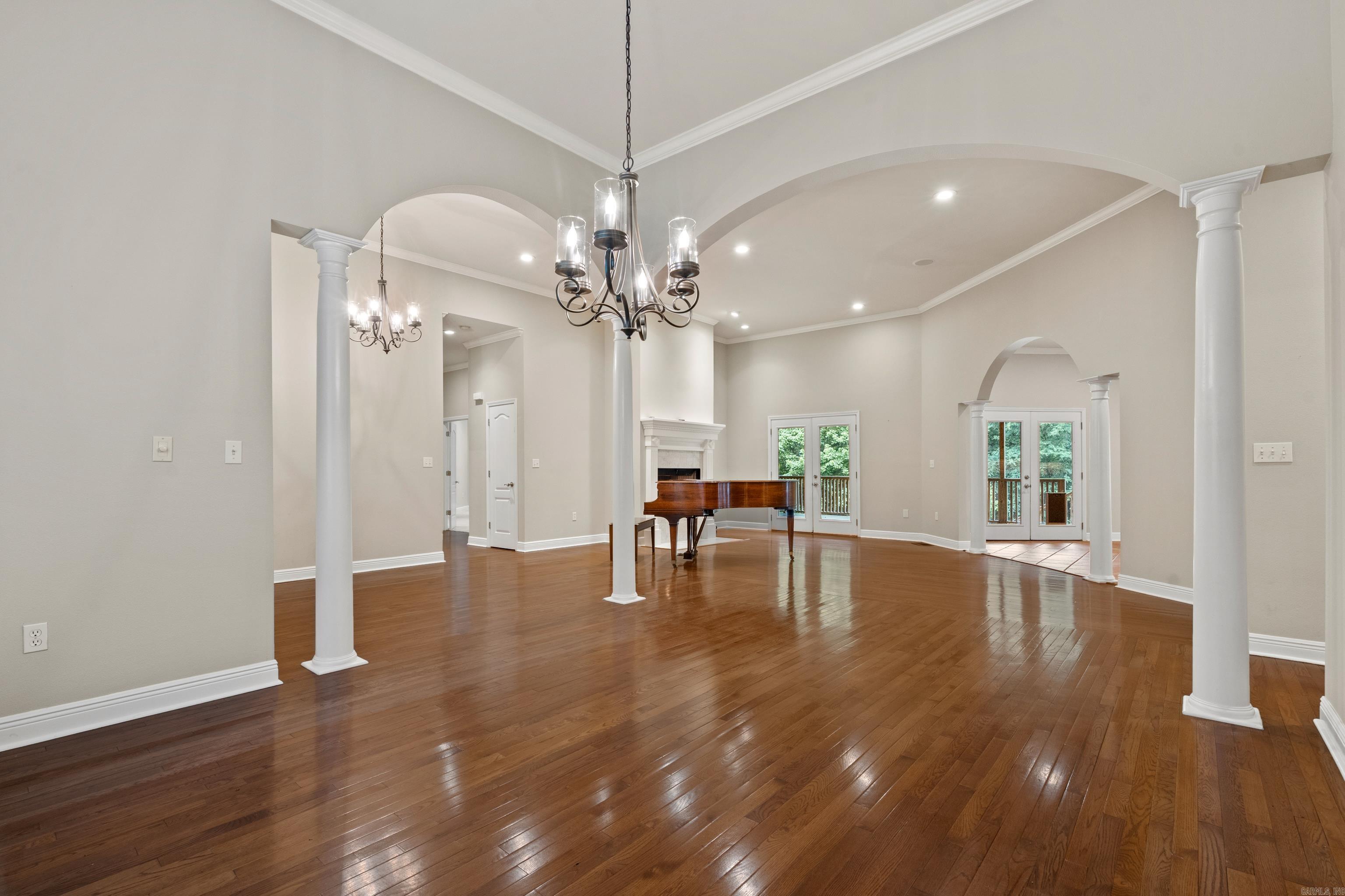 185 HILLSIDE  Hot Springs, AR