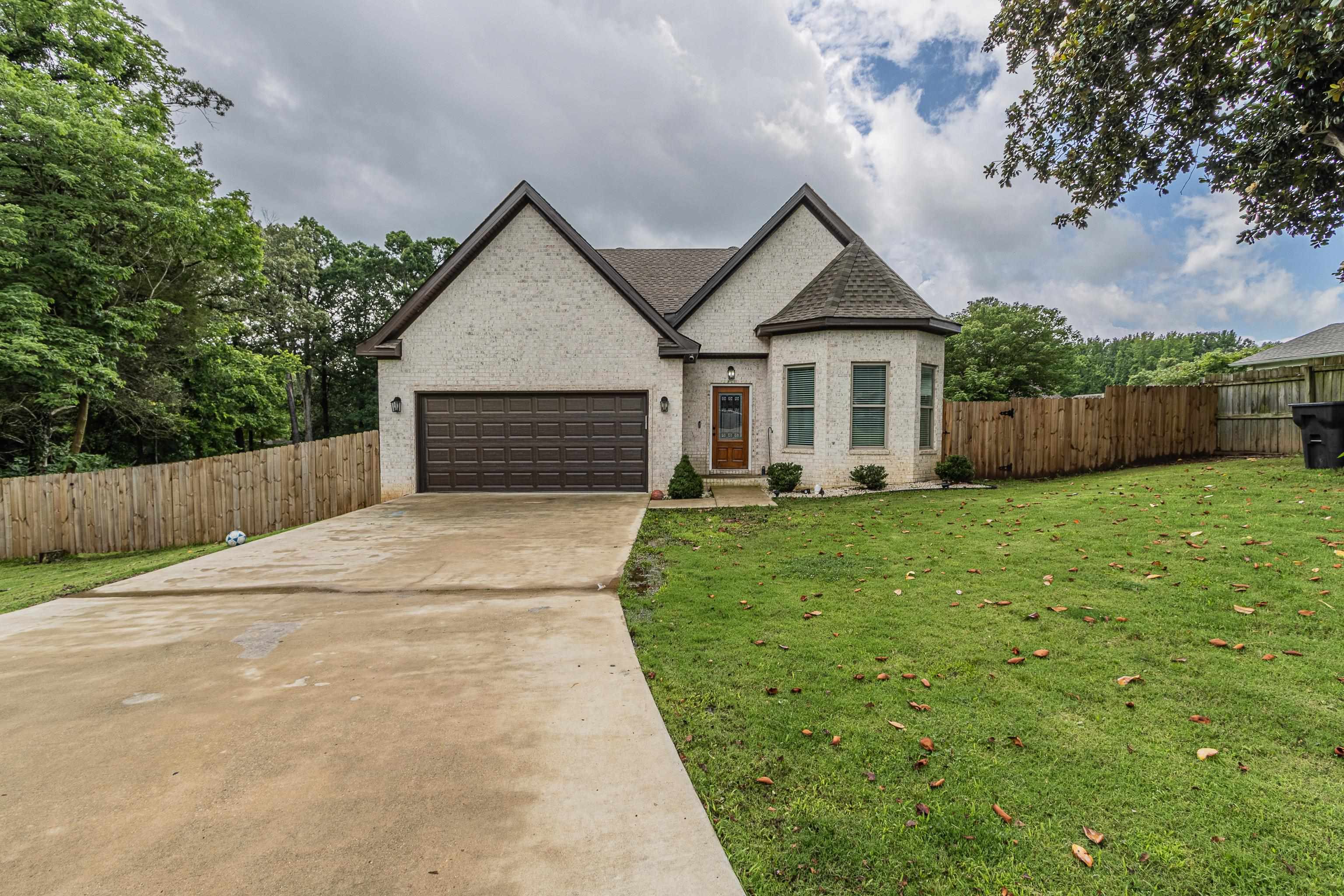 205 Capitol Cove