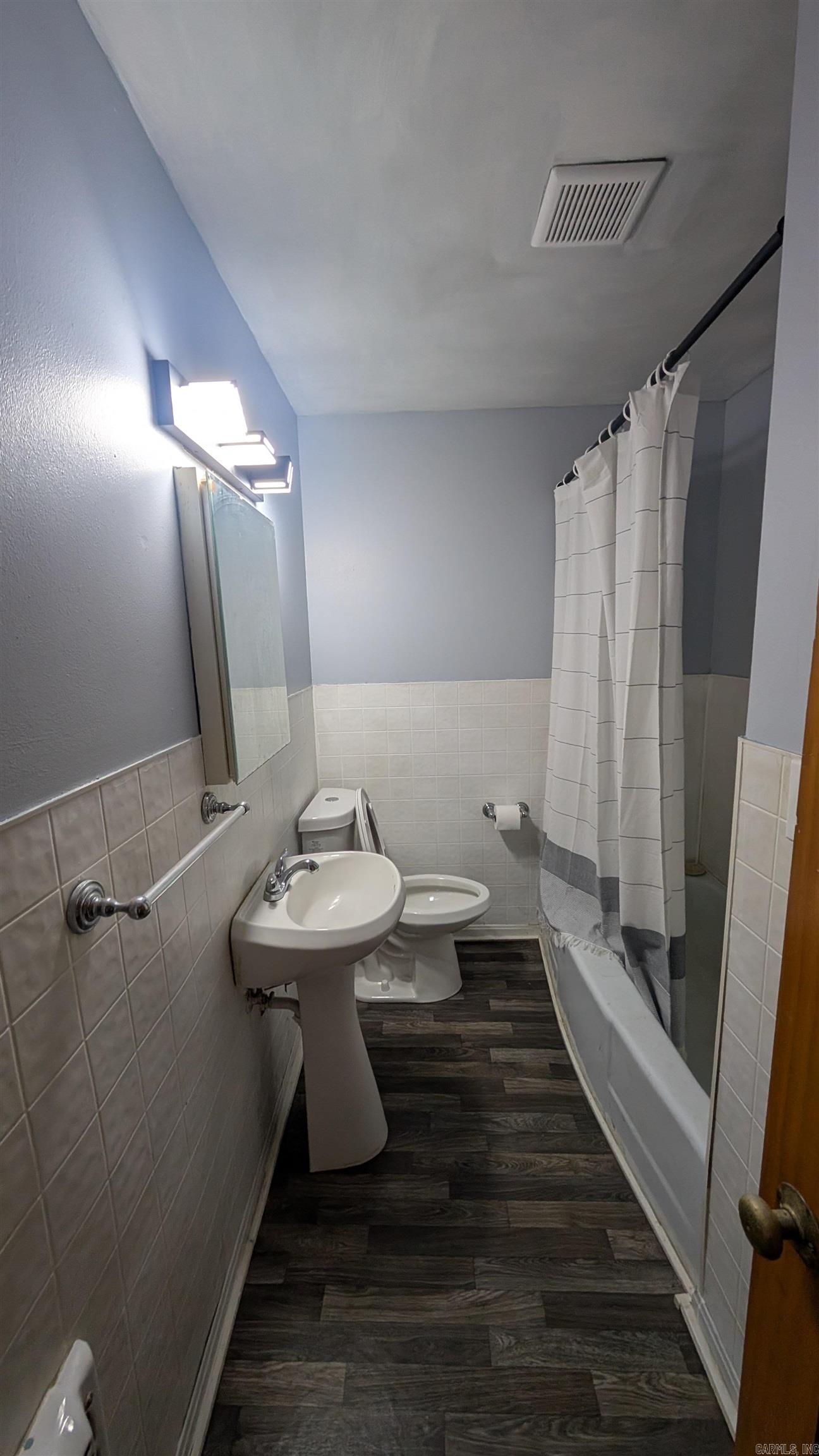 401  South  Benton, AR