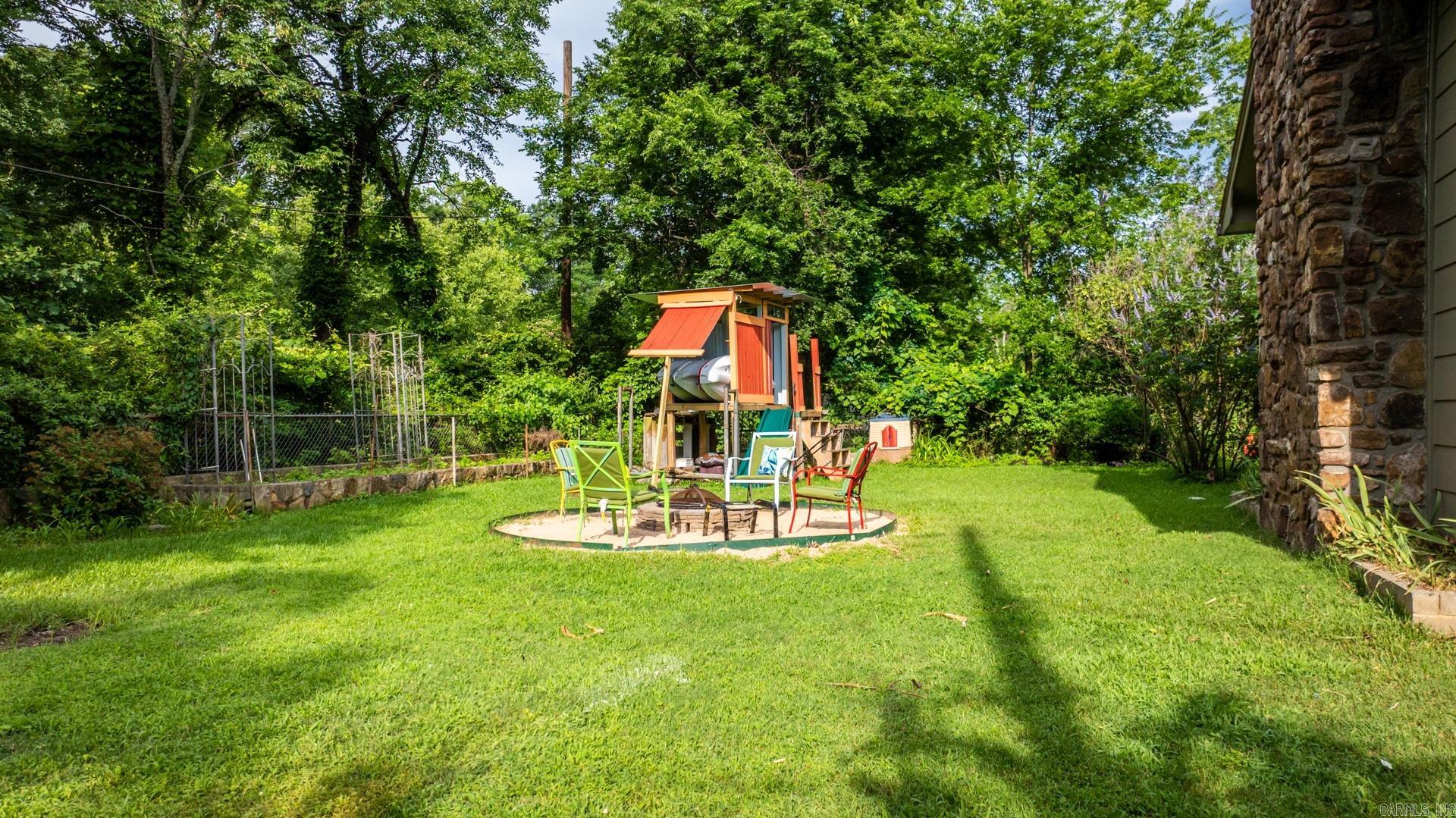31  meadowbrook  Little Rock, AR