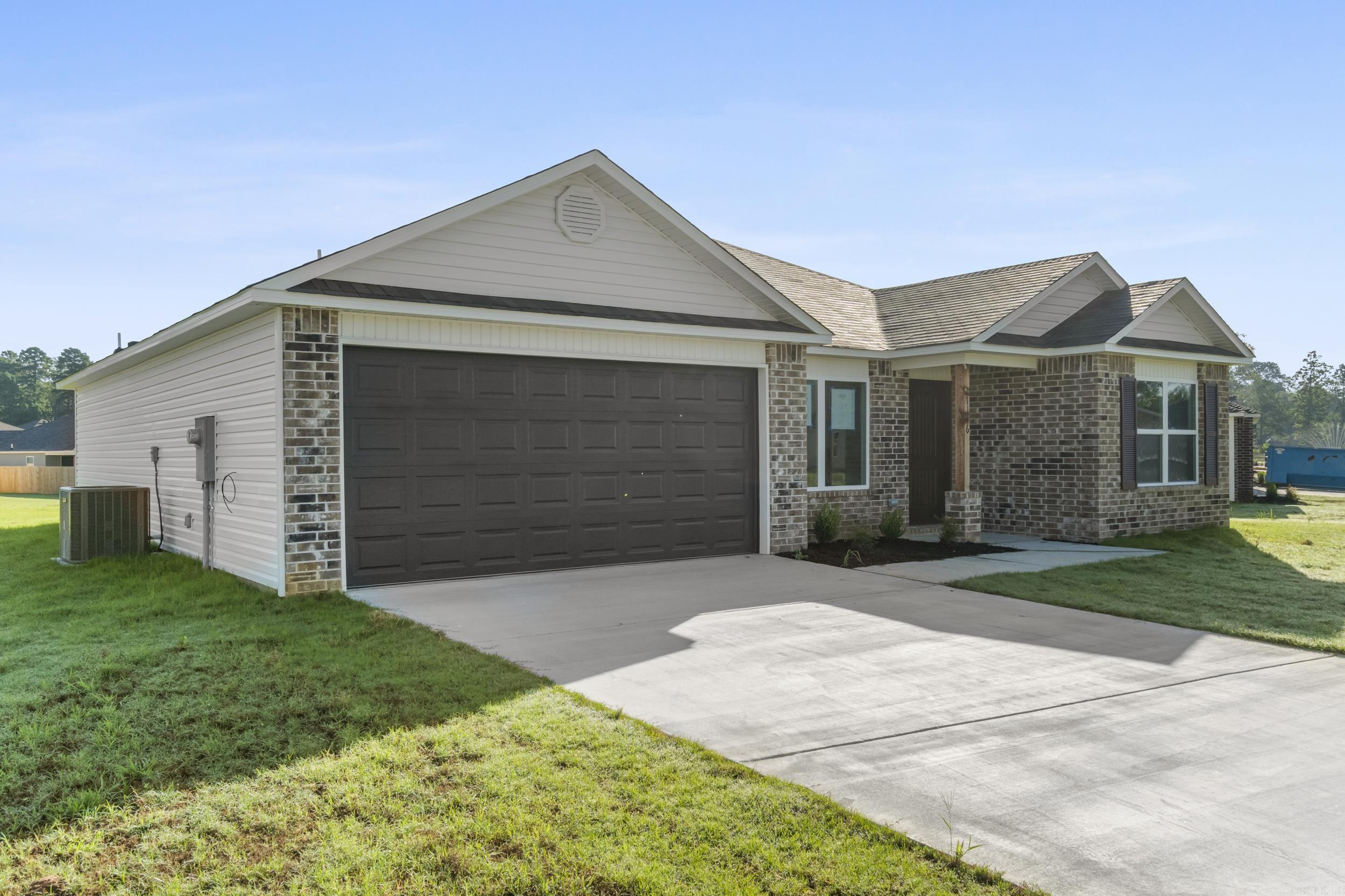 11116 River Valley Drive Hensley, AR 72065