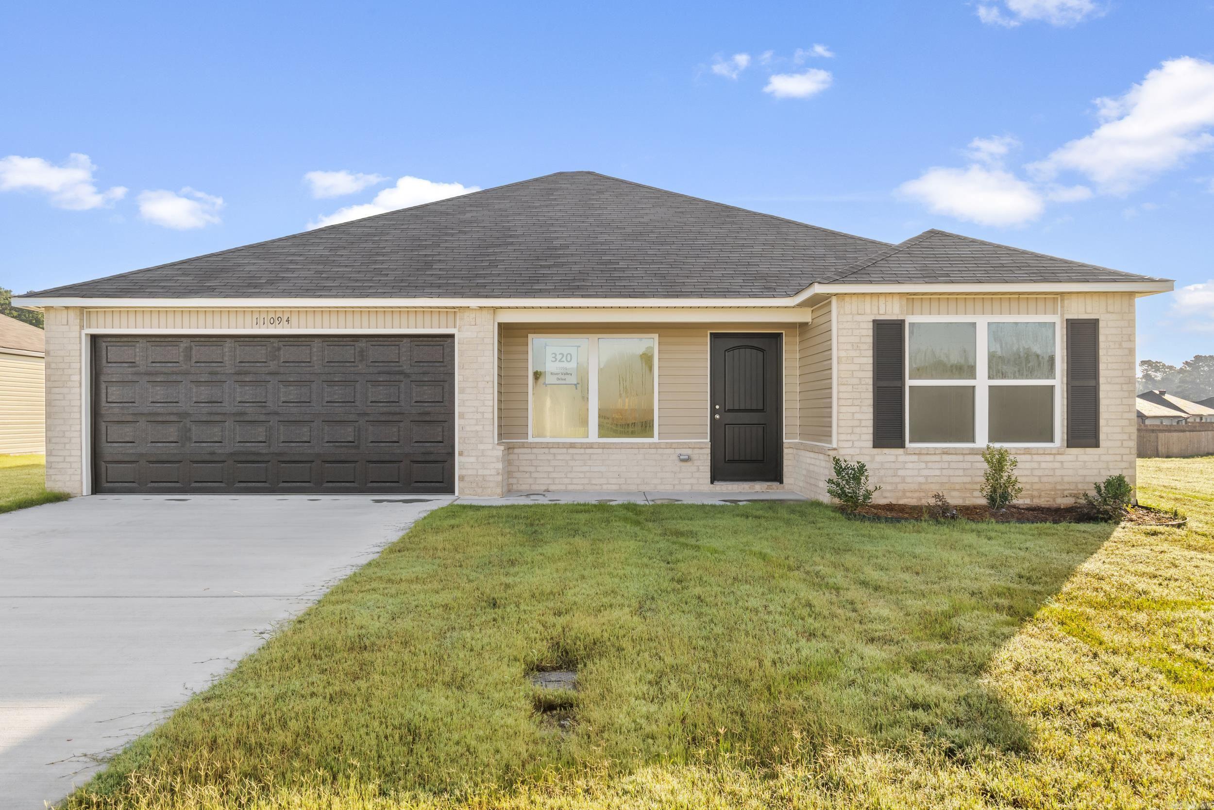 11094 River Valley Drive Hensley, AR 72065