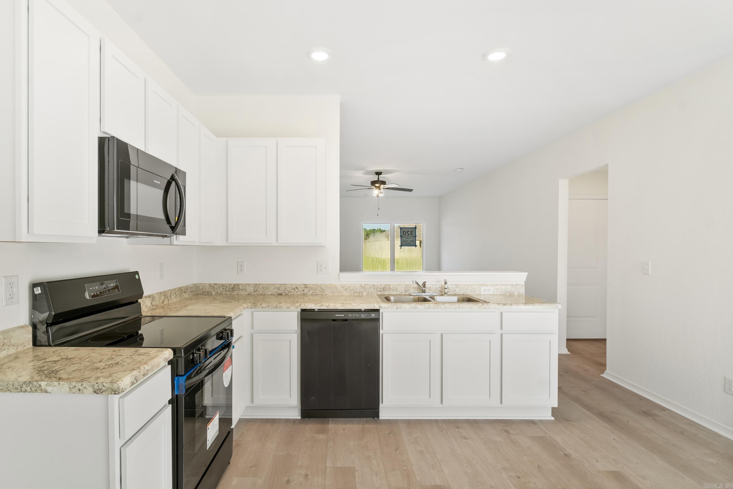11094 River Valley Drive Hensley, AR 72065
