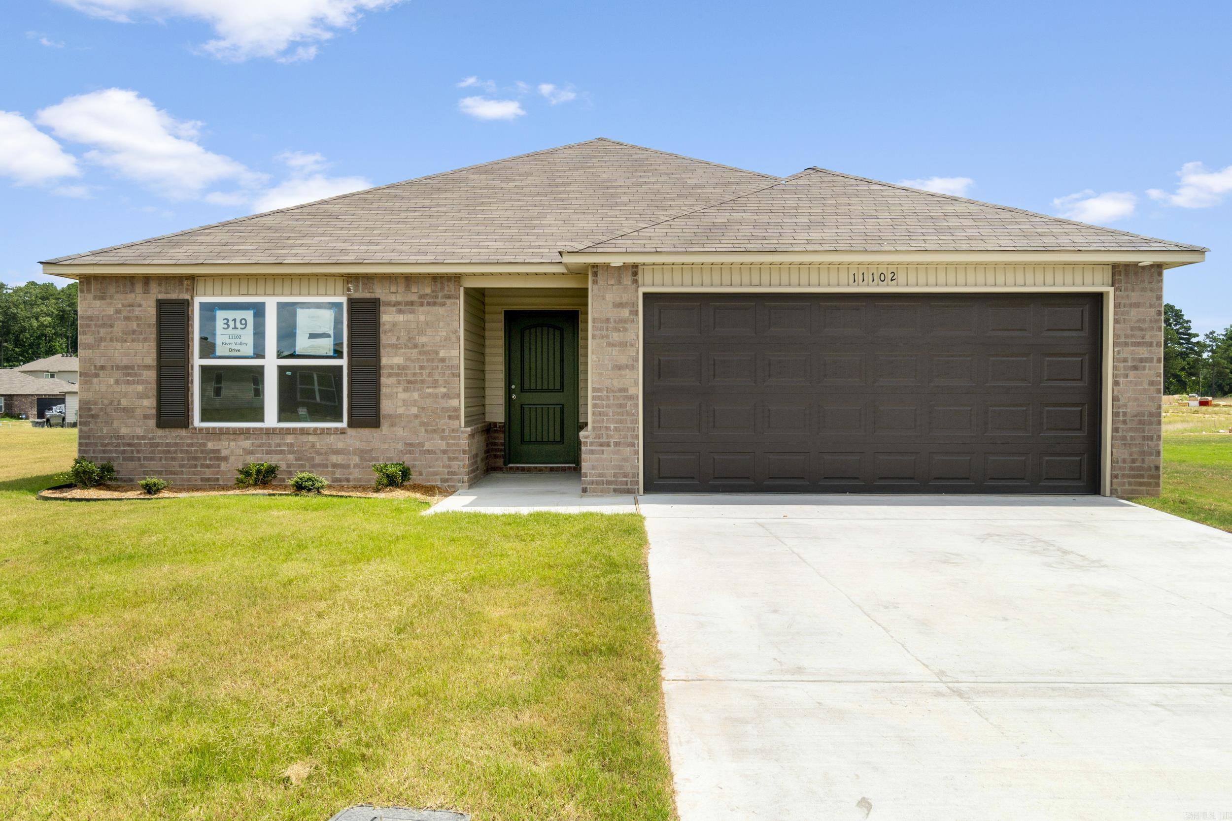 11102 River Valley Drive Hensley, AR 72065