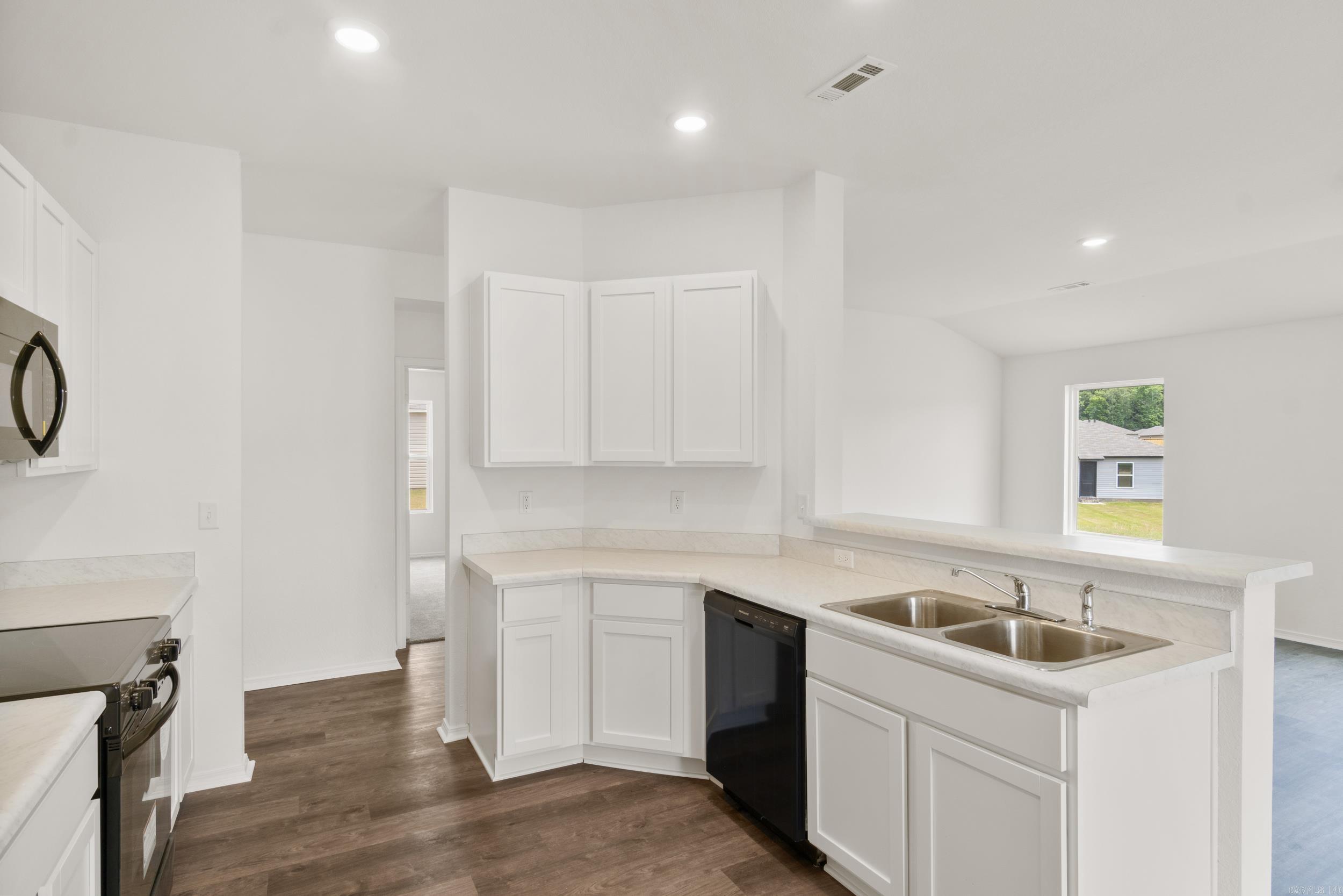 11102 River Valley Drive Hensley, AR 72065
