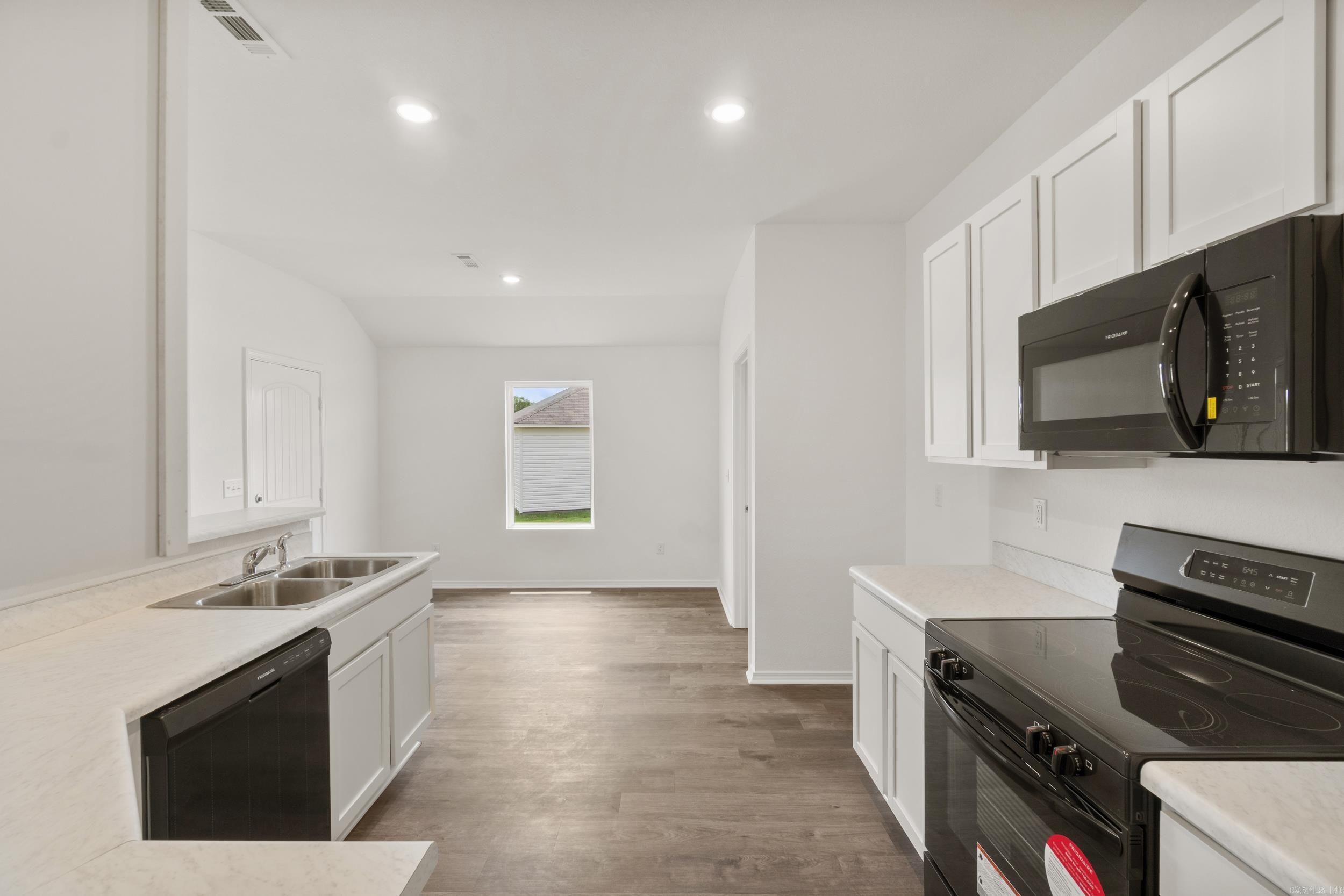 11102 River Valley Drive Hensley, AR 72065