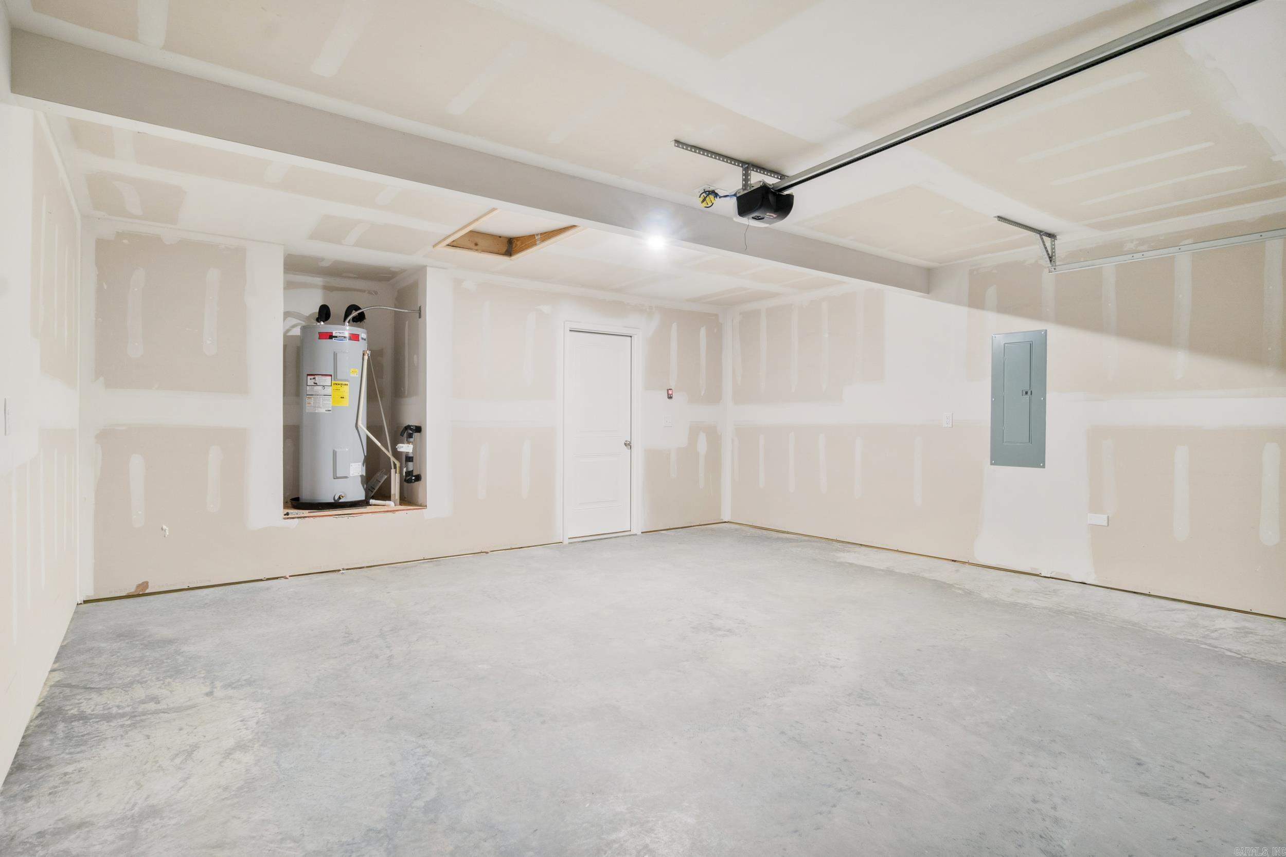 11102 River Valley Drive Hensley, AR 72065