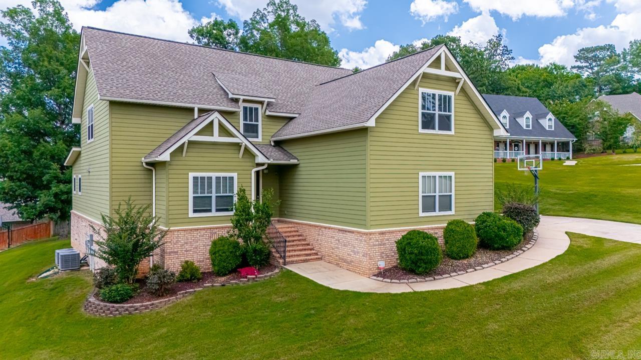 1011  MILLER  Benton, AR