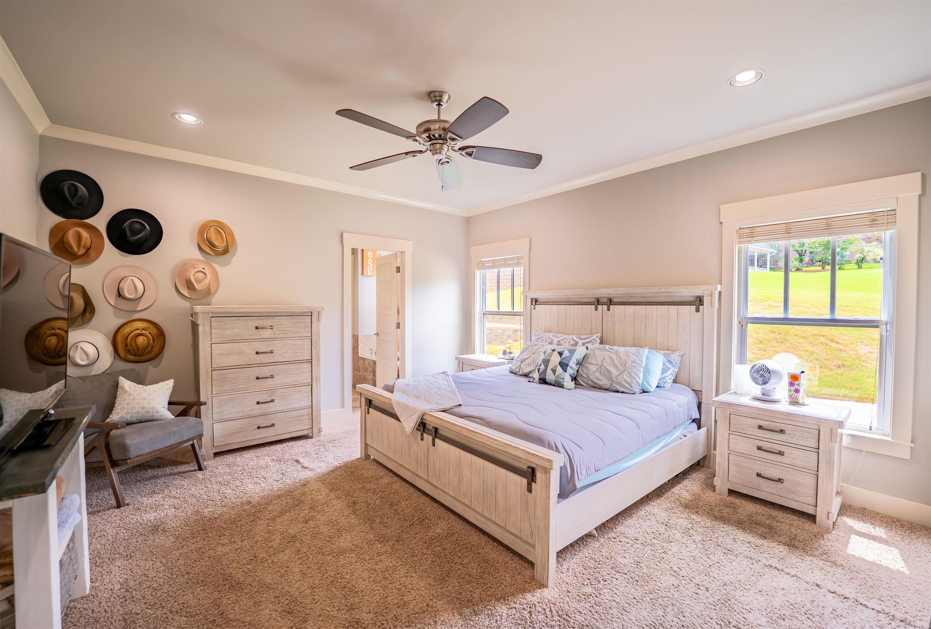 1011 MILLER Cove Benton, AR 72015