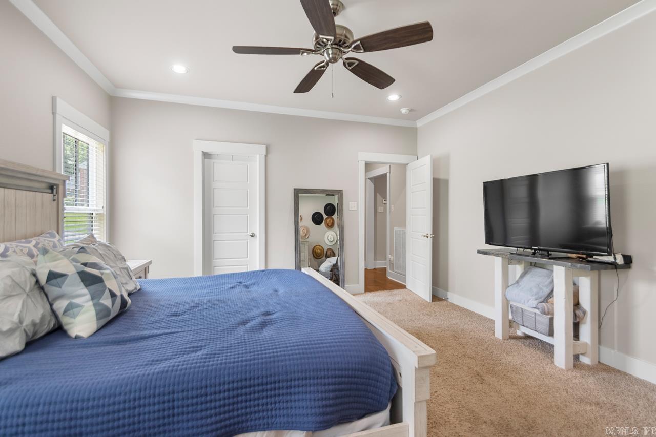 1011  MILLER  Benton, AR