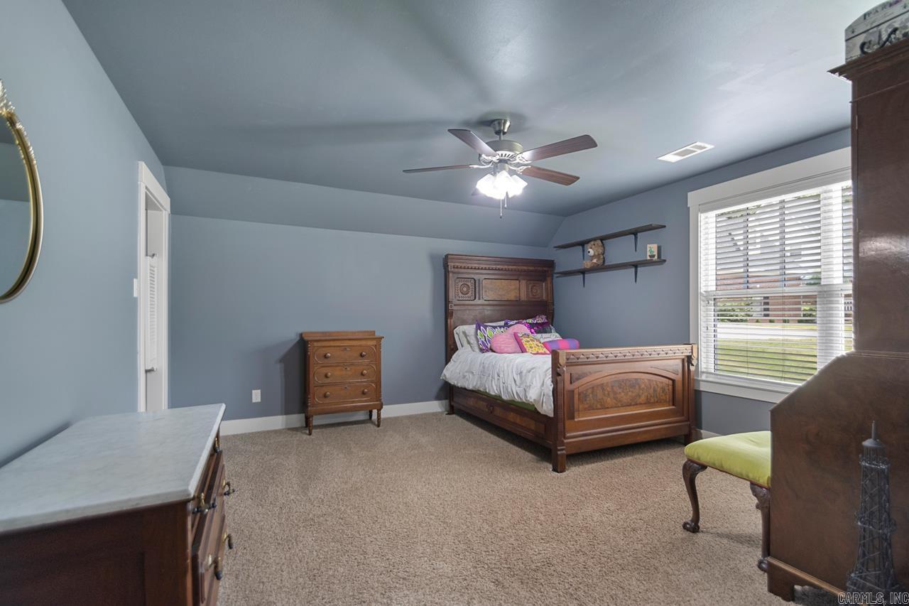 1011  MILLER  Benton, AR