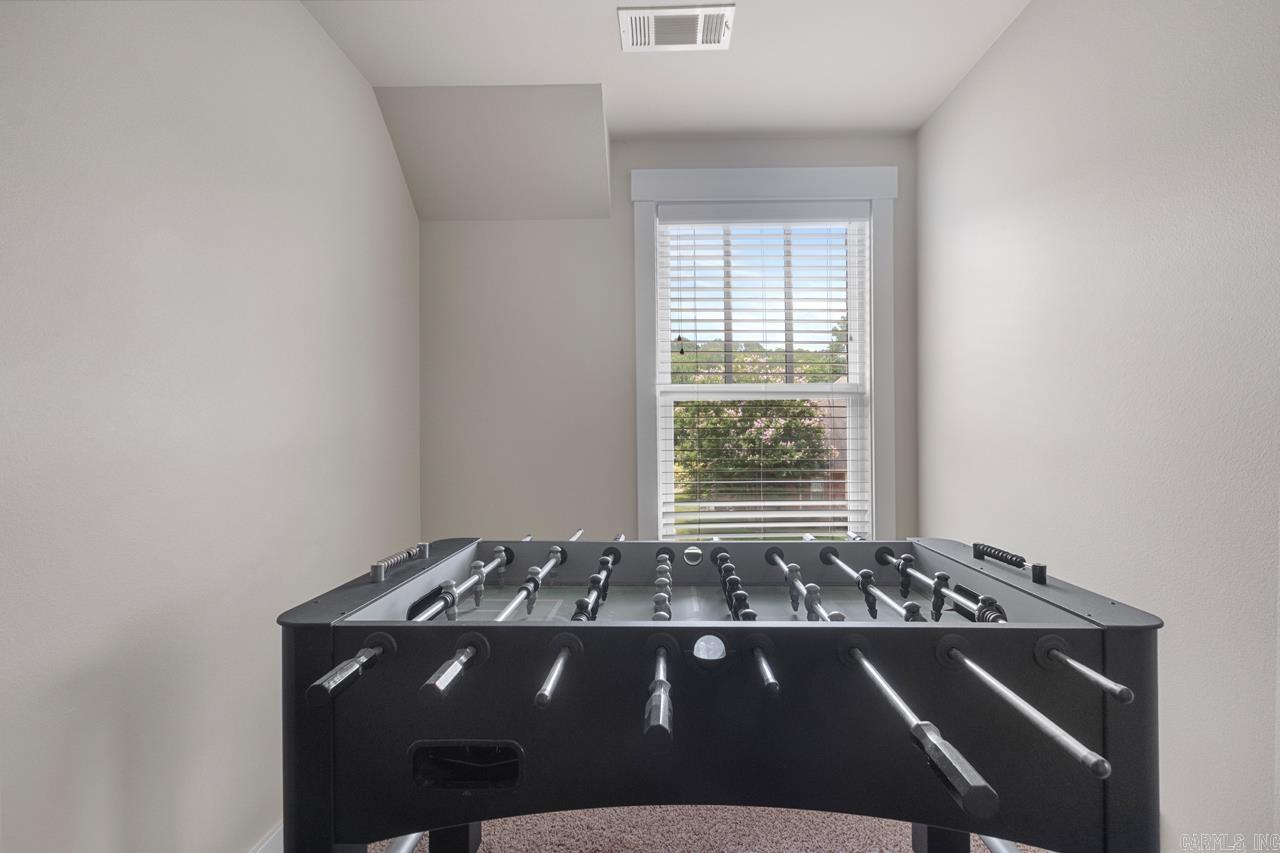 1011  MILLER  Benton, AR