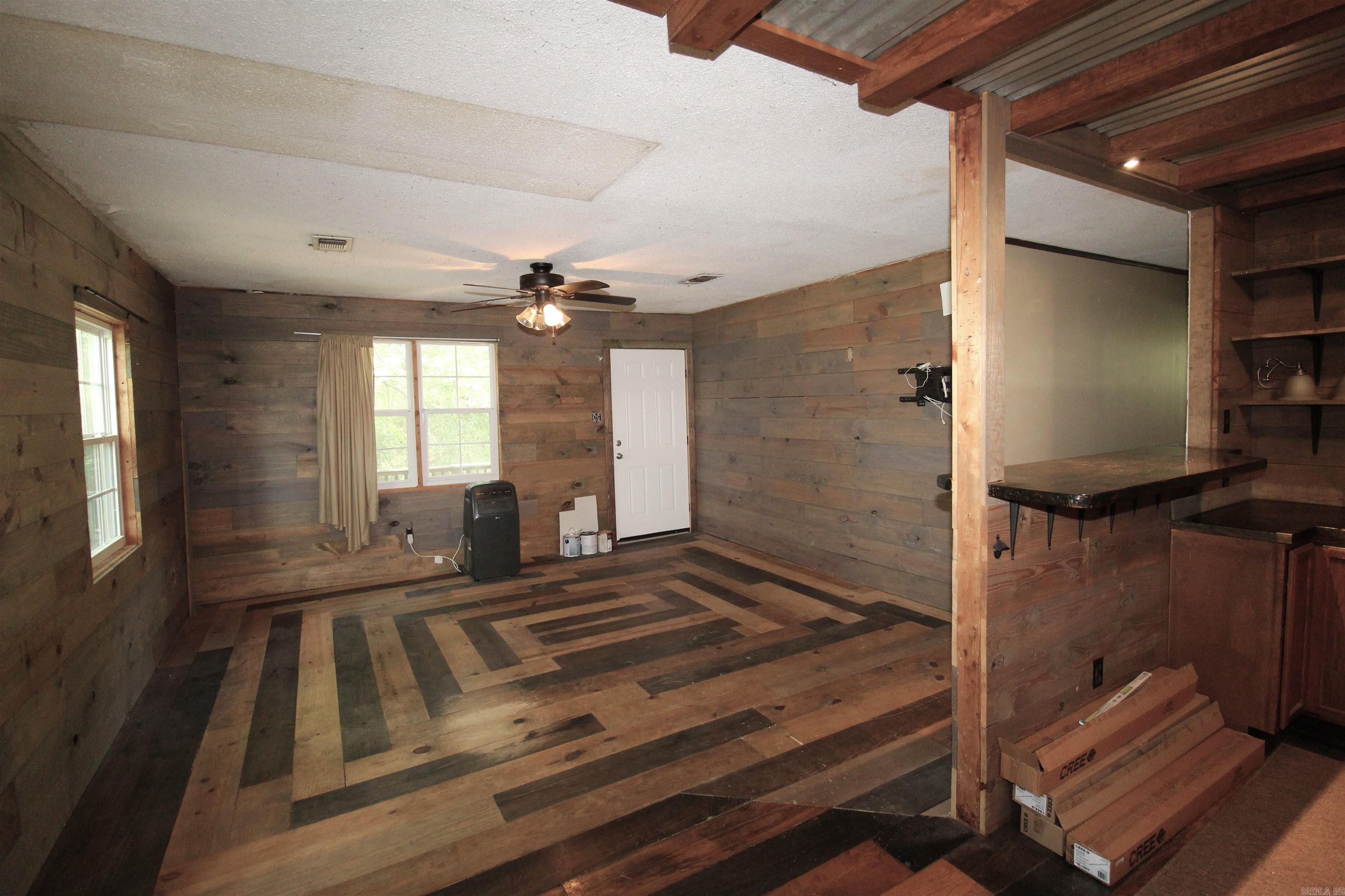 803 Reeder Road  Leola, AR