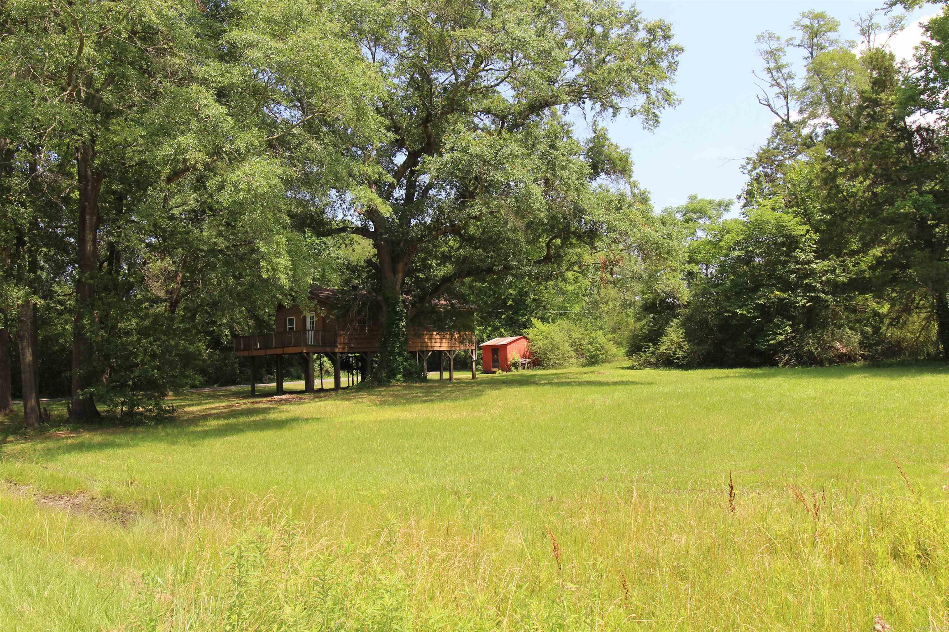 803 Reeder Road  Leola, AR
