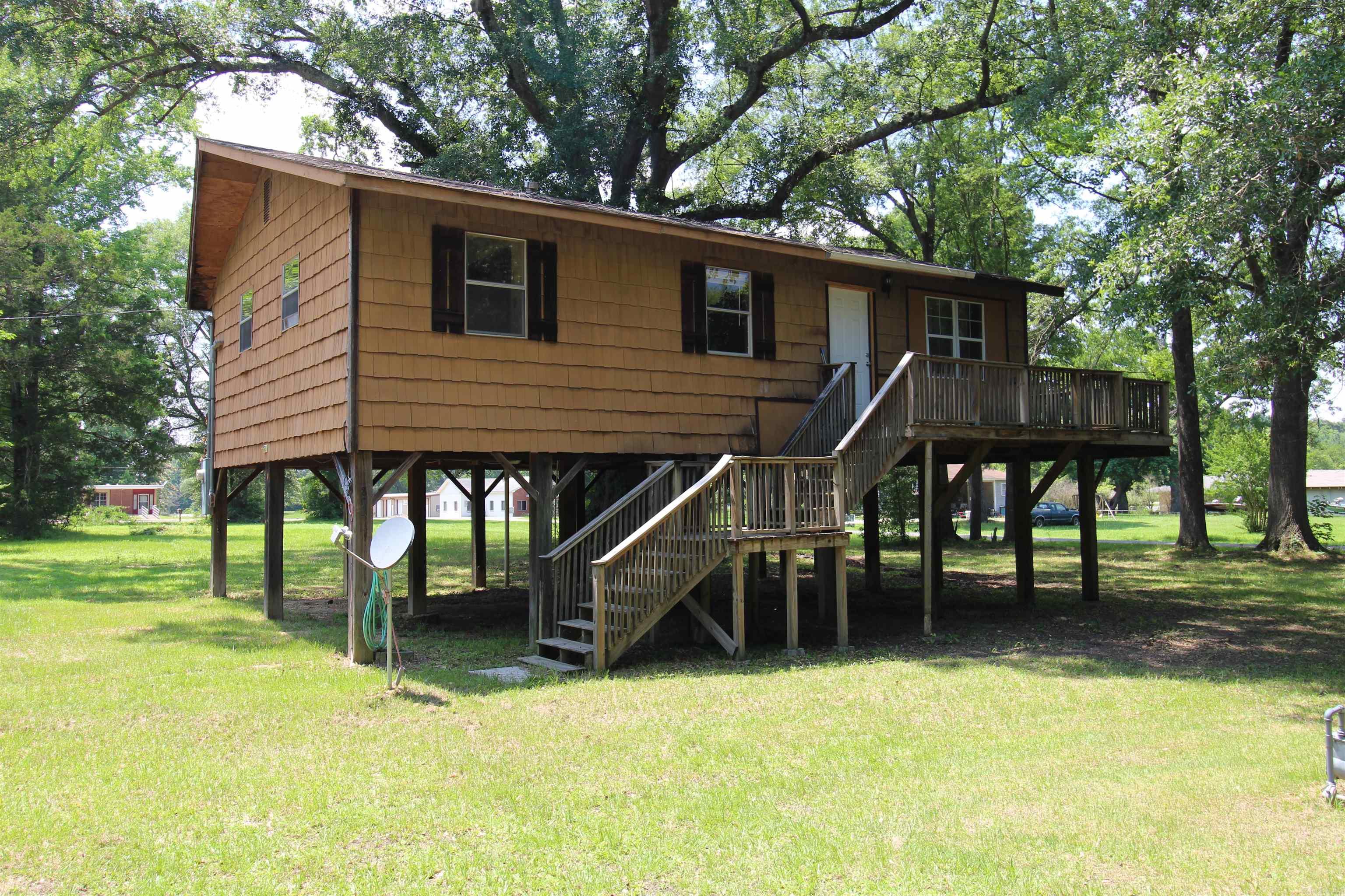 803 Reeder Road  Leola, AR