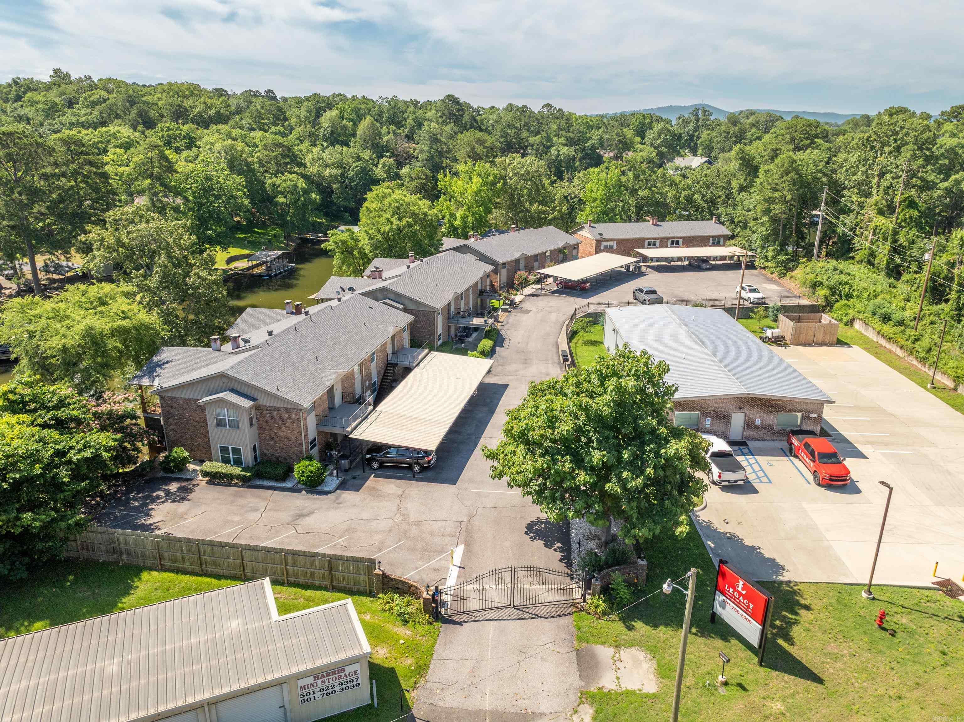 1201 Airport  Hot Springs, AR