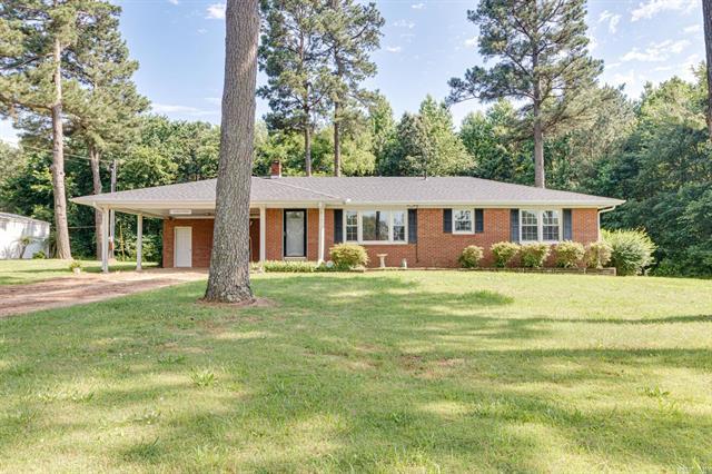738  CR 485  Rector, AR