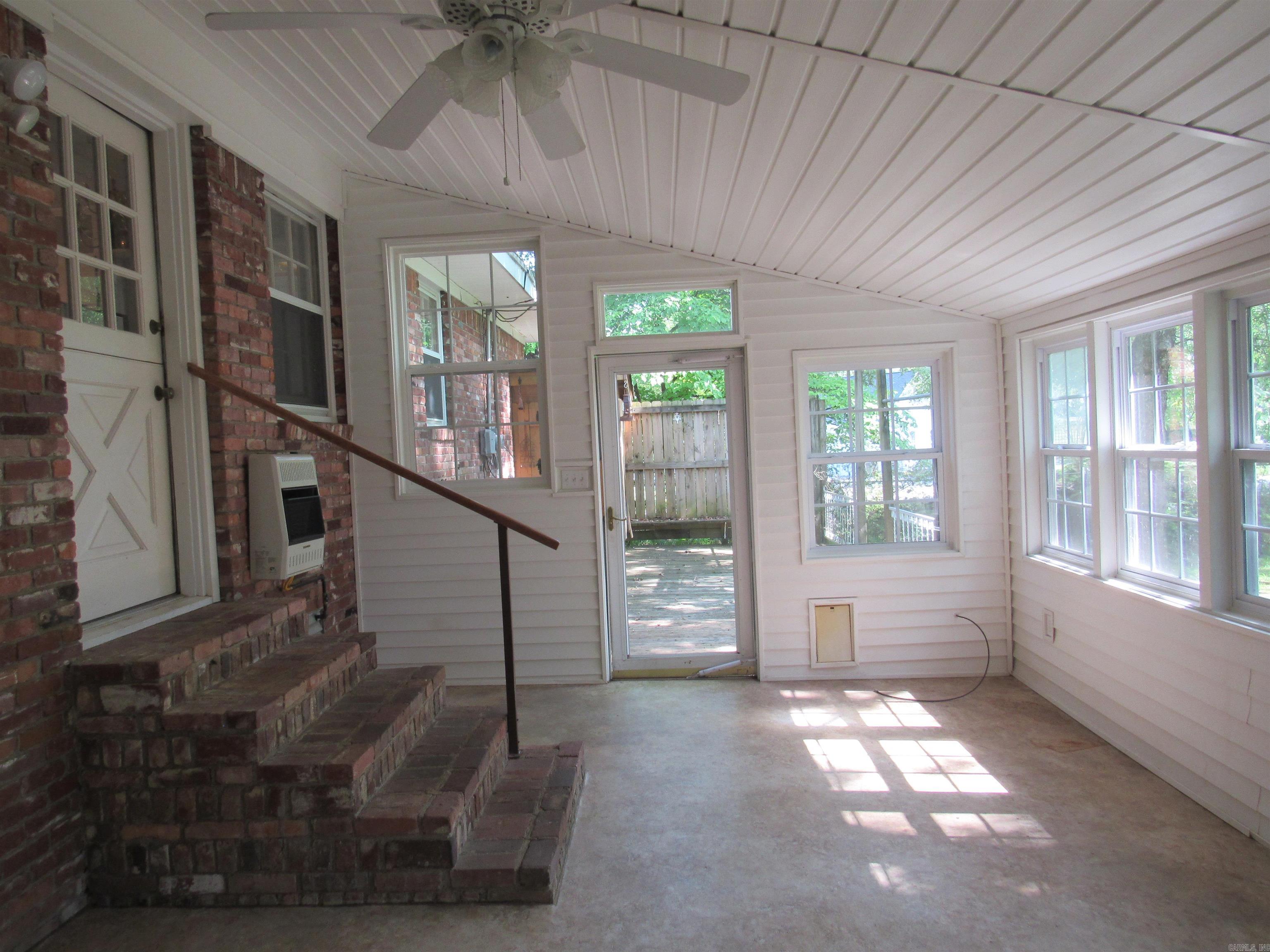 4  INDIAN  Morrilton, AR