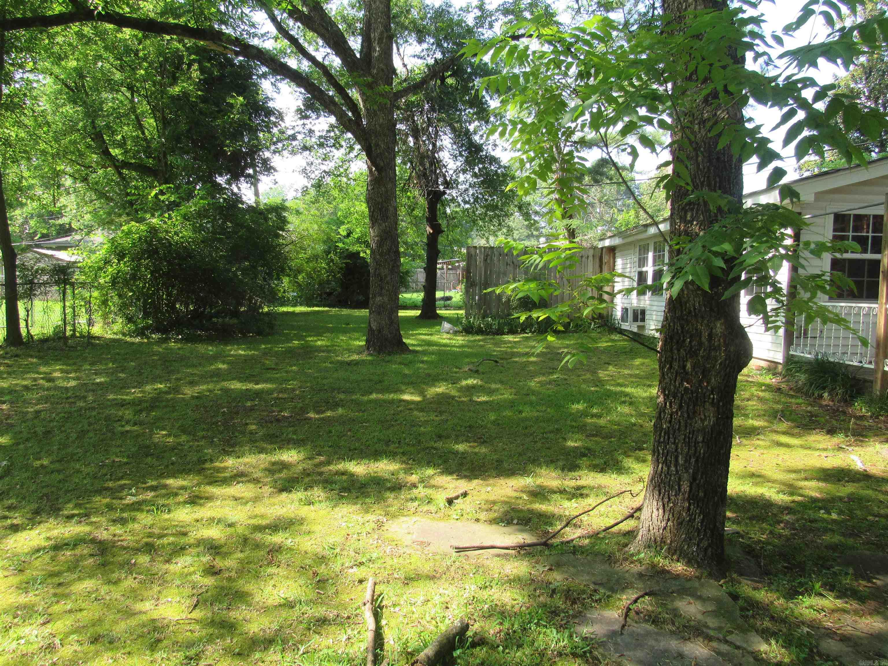 4  INDIAN  Morrilton, AR