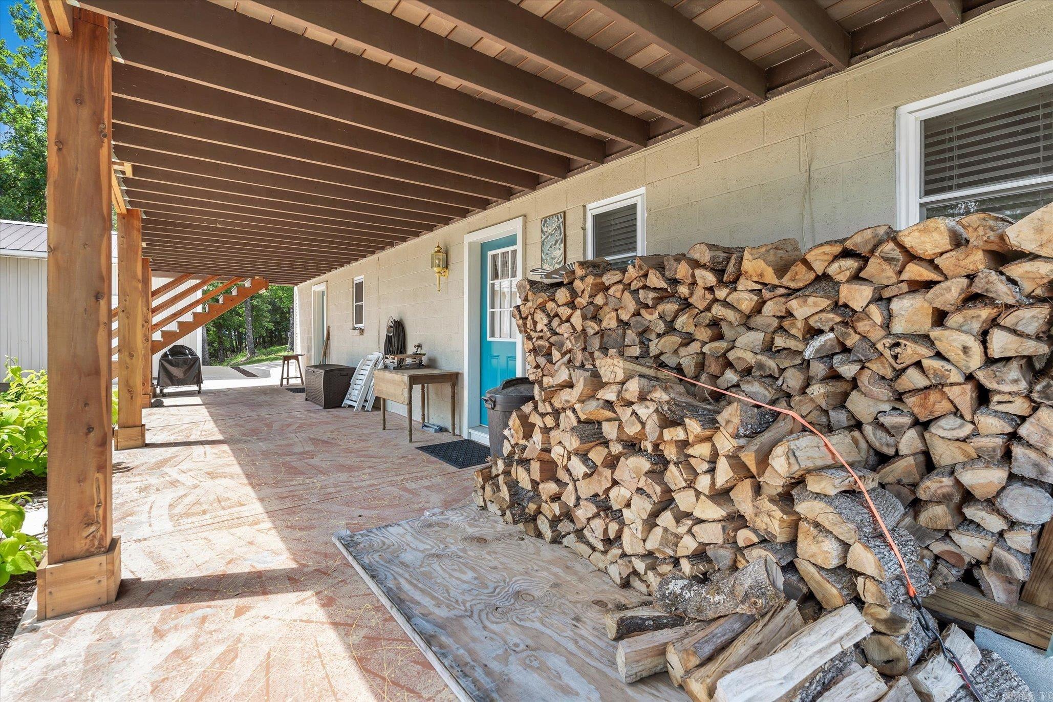 99 Shoreline Drive  Mountain Home, AR
