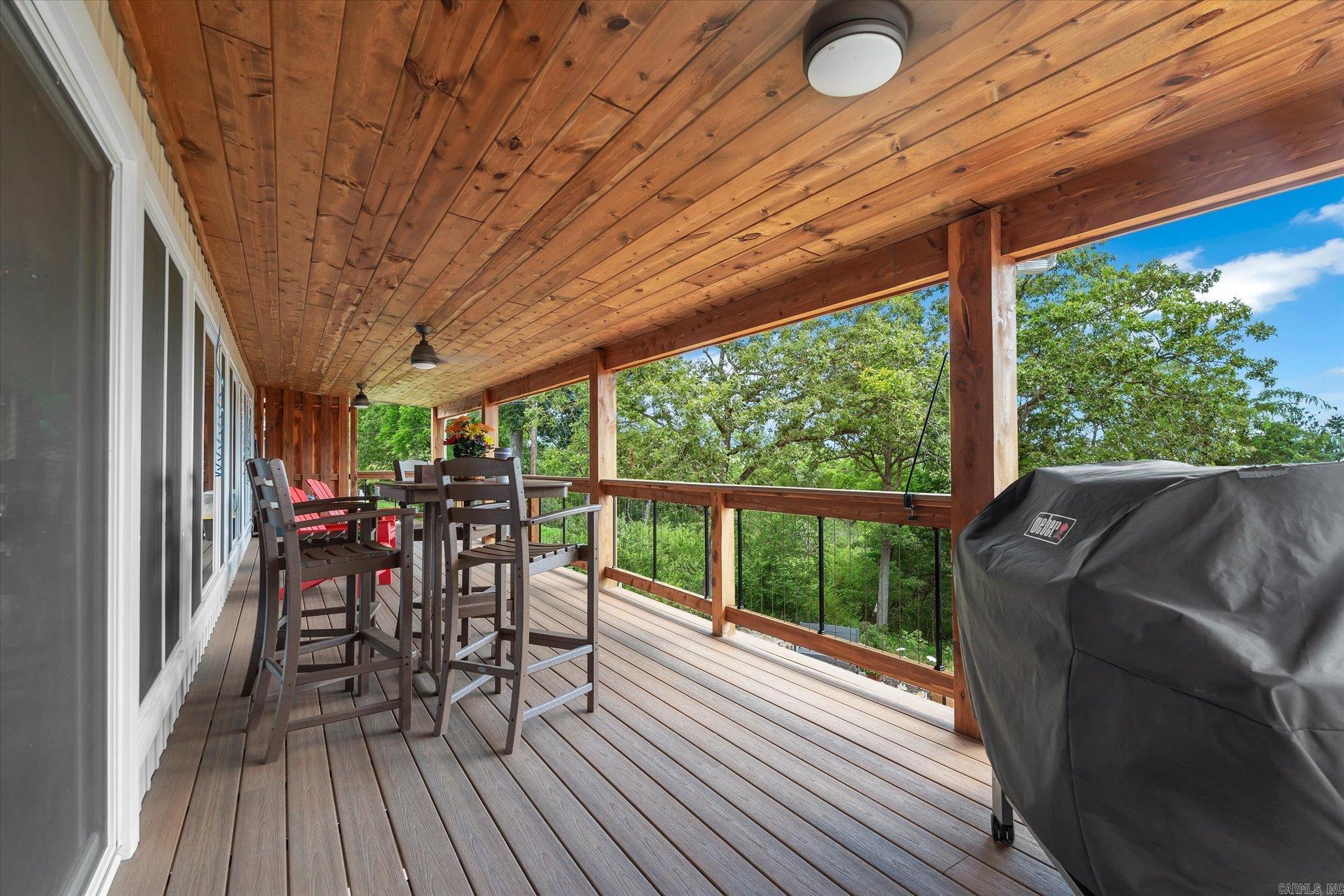99 Shoreline Drive  Mountain Home, AR