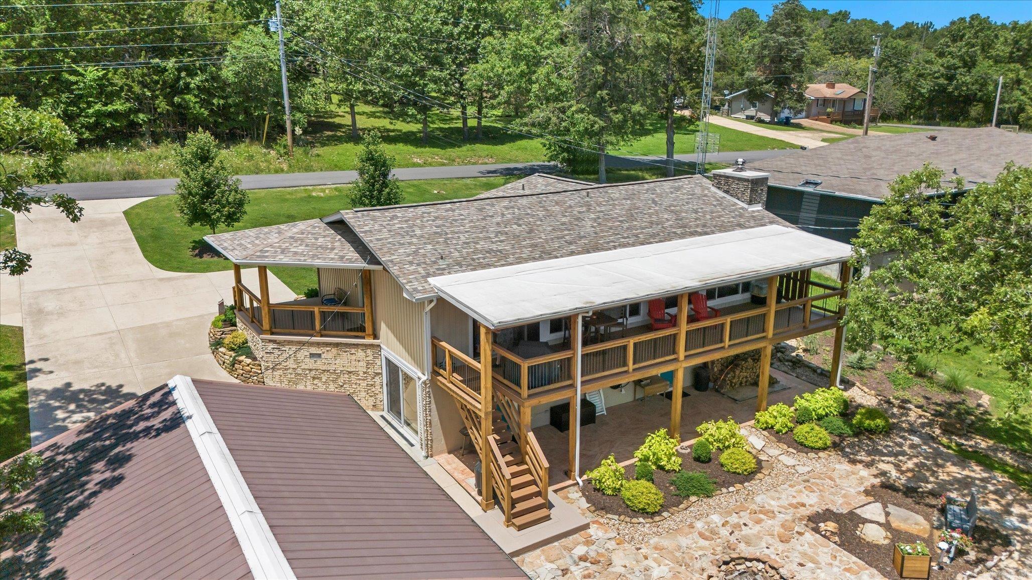 99 Shoreline Drive  Mountain Home, AR