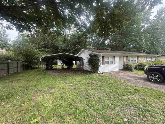 105  Spruce  Hot Springs, AR
