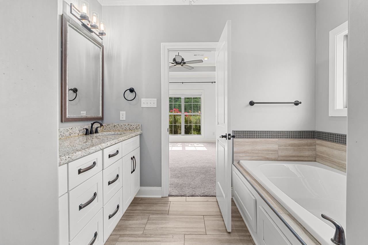 3205 Mallard Pointe Ln  Jonesboro, AR