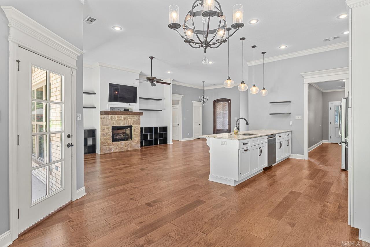 3205 Mallard Pointe Ln  Jonesboro, AR