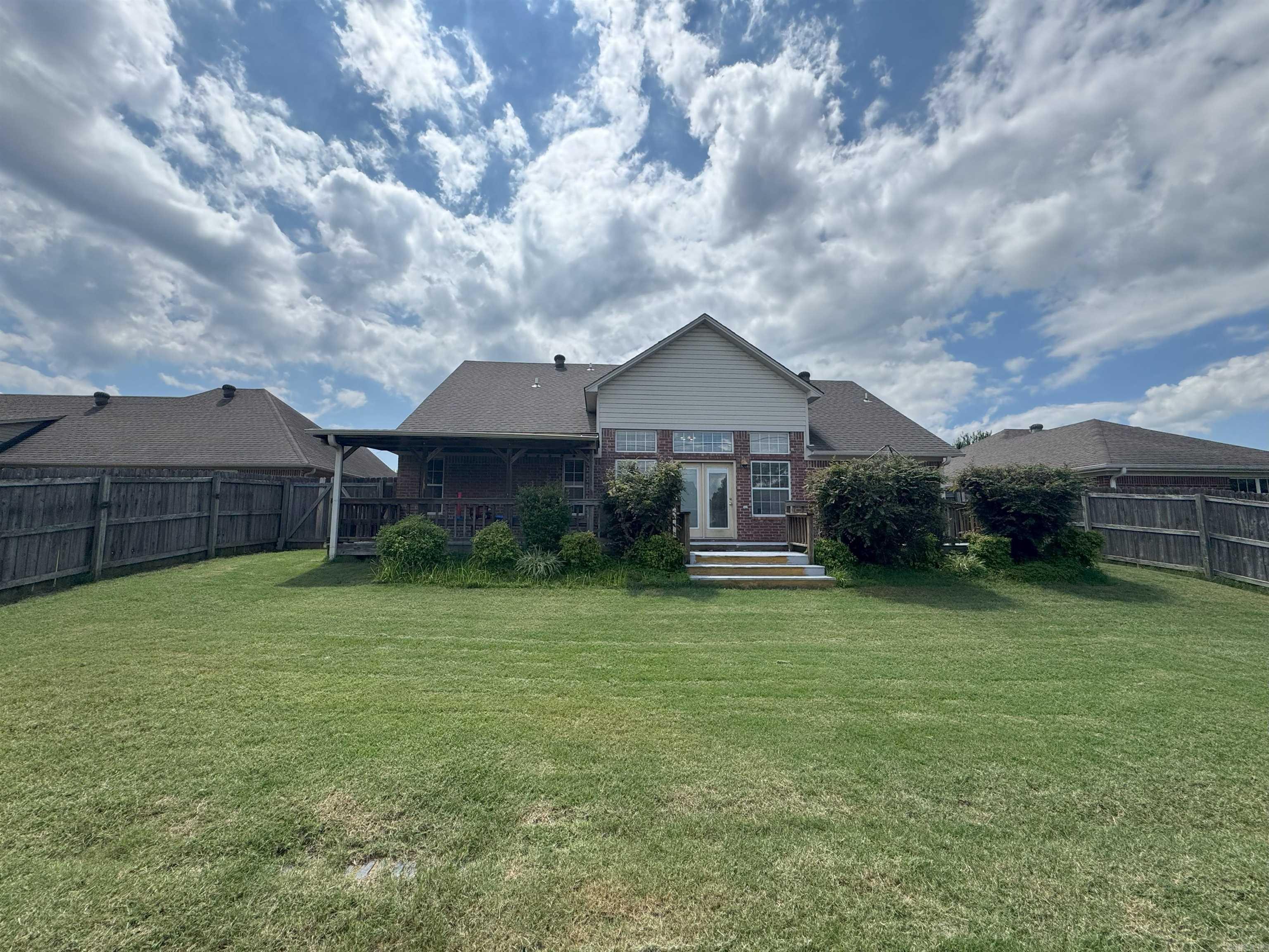 208 Crain  Searcy, AR