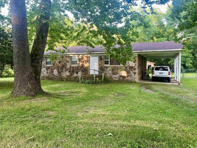 129  Carter  Searcy, AR