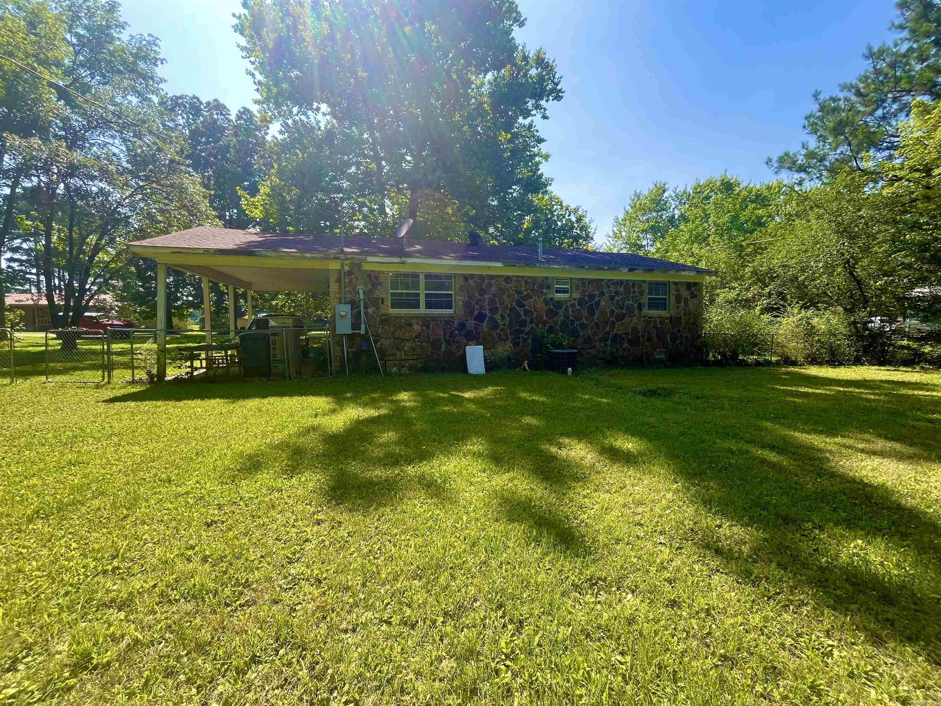 129 Carter  Searcy, AR