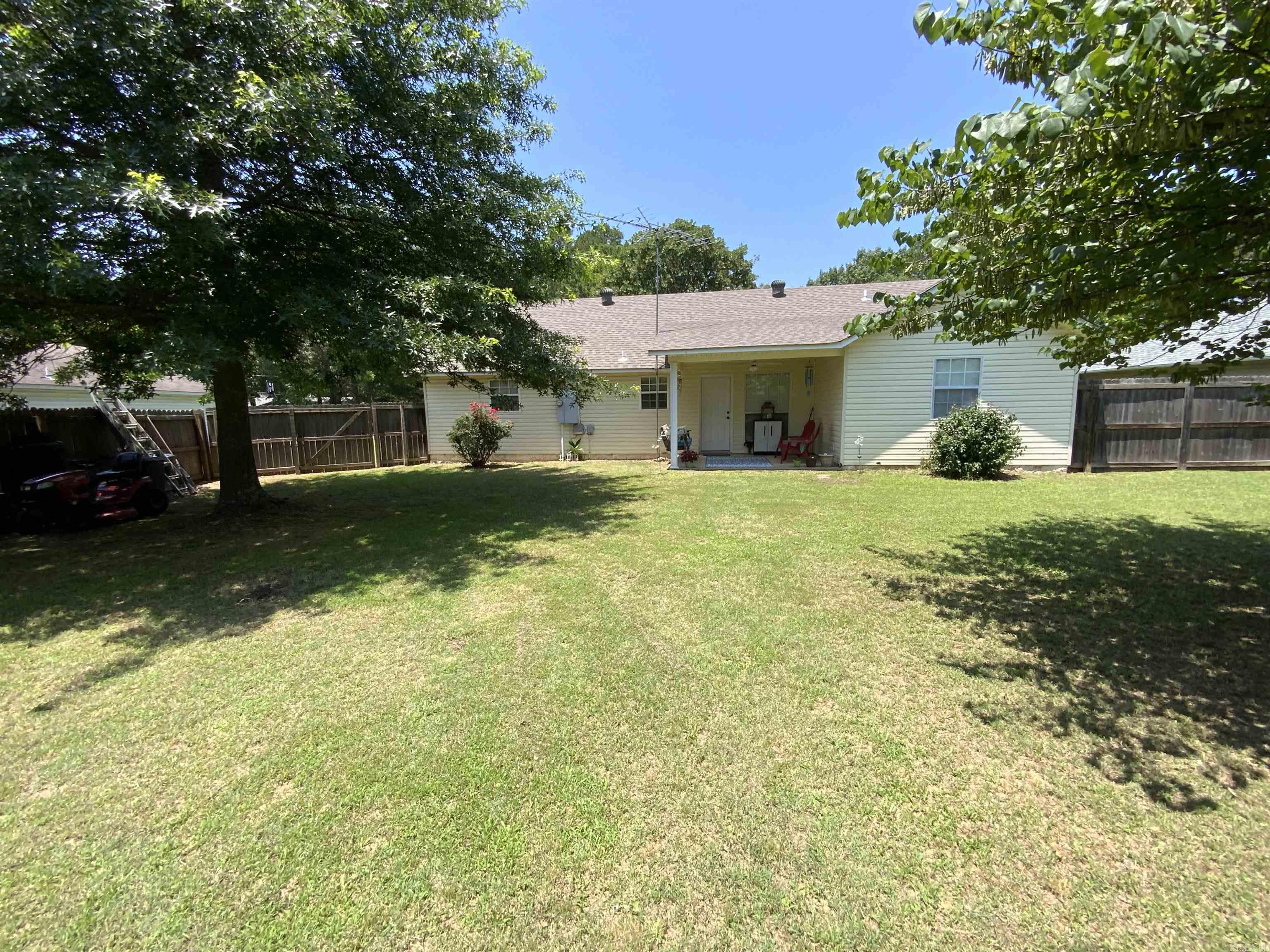 417 Atoka  Heber Springs, AR