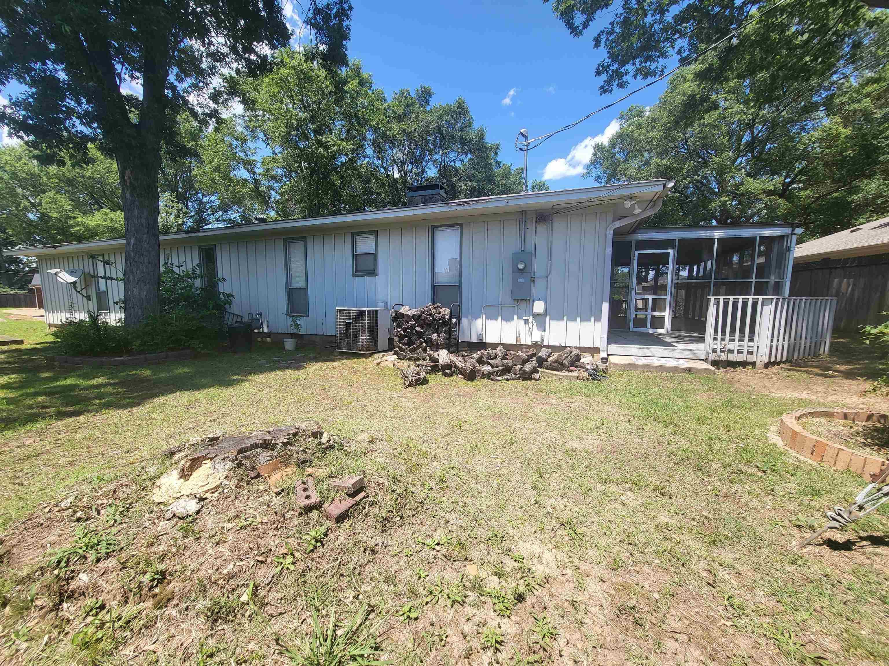 1008 W A  North Little Rock, AR