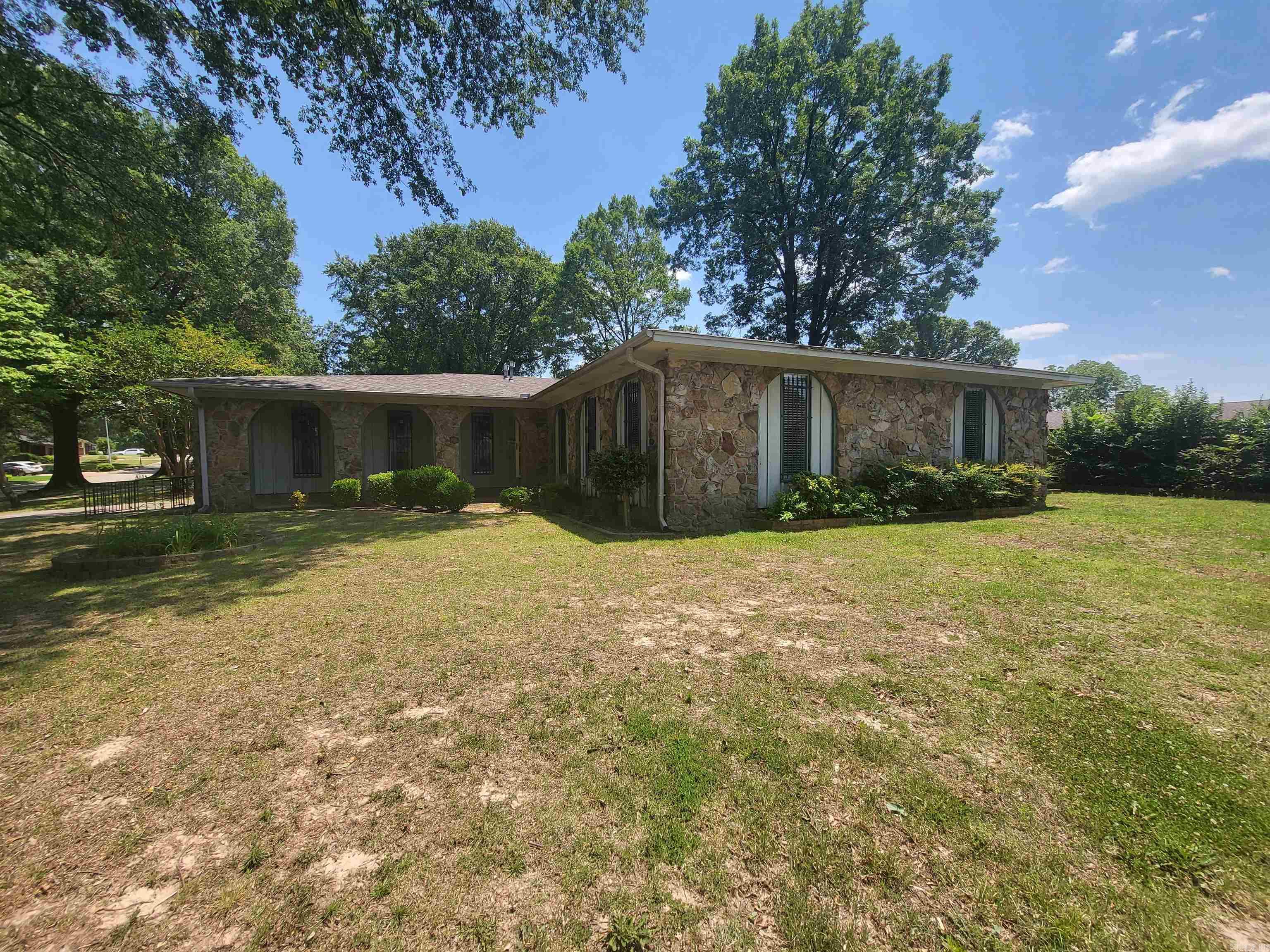 1008 W A  North Little Rock, AR