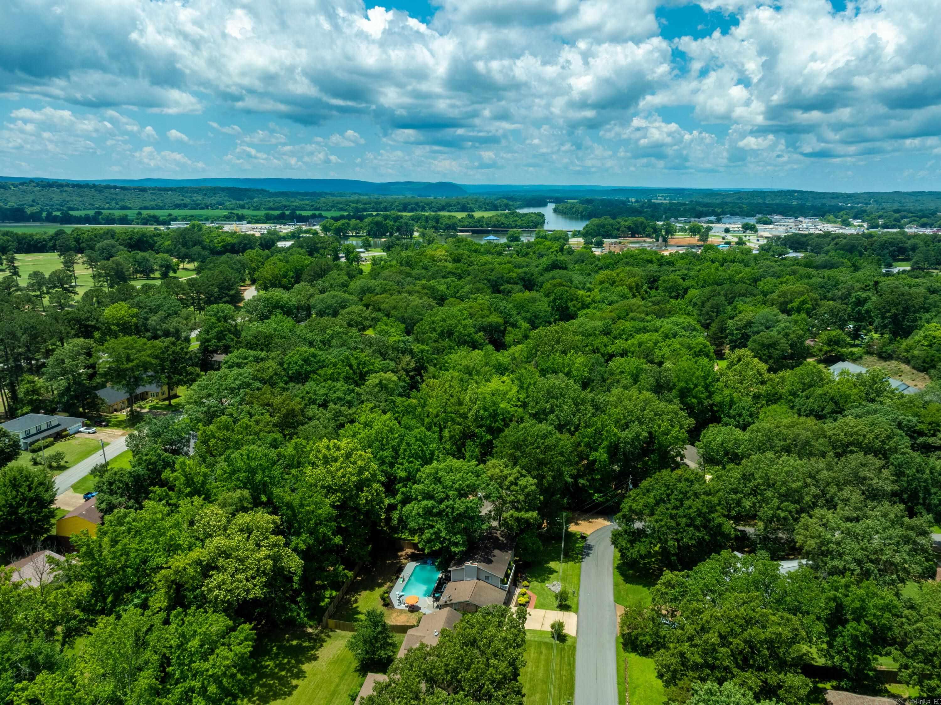 2244 Lee  Batesville, AR