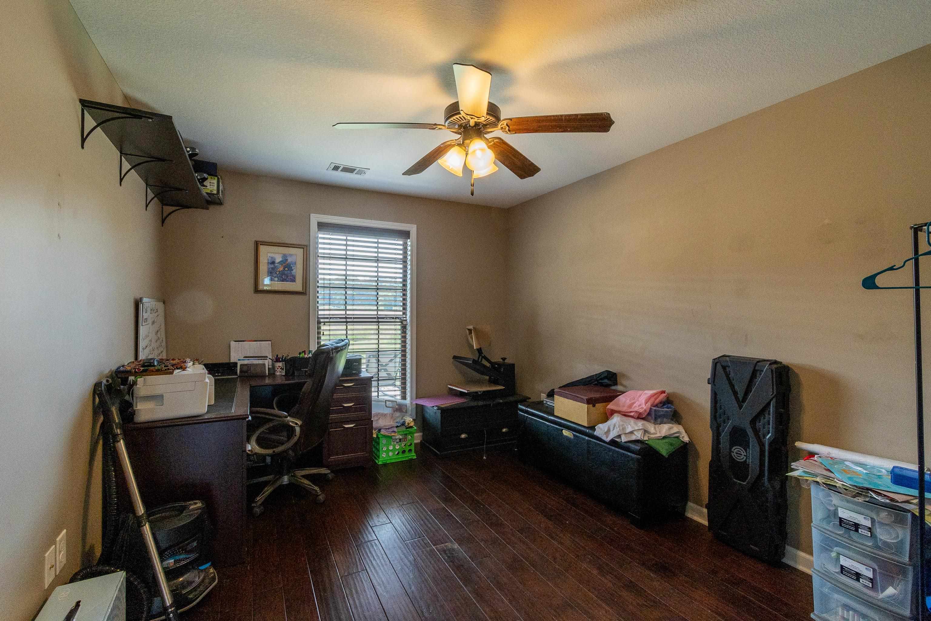 1906 WALNUT VALLEY  Paragould, AR